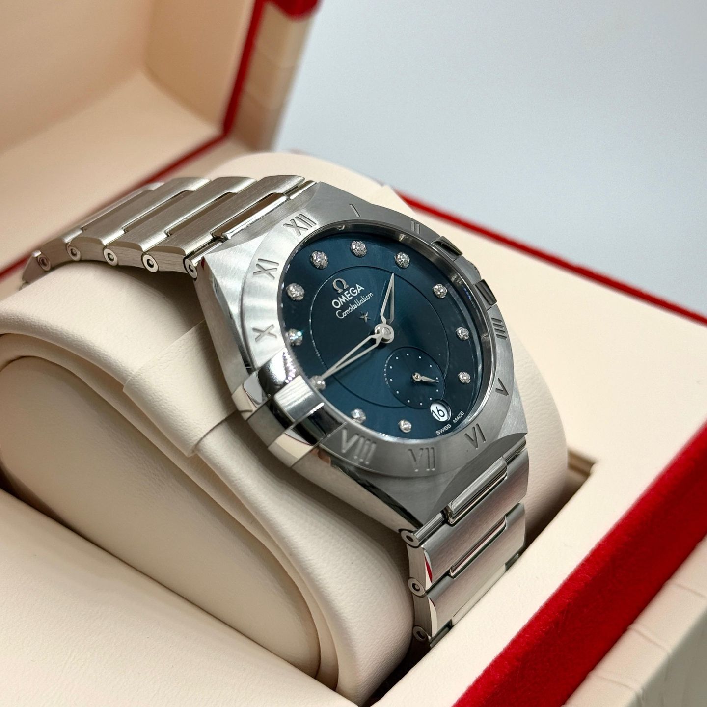 Omega Constellation Petite Seconde 131.10.34.20.53.001 - (5/8)