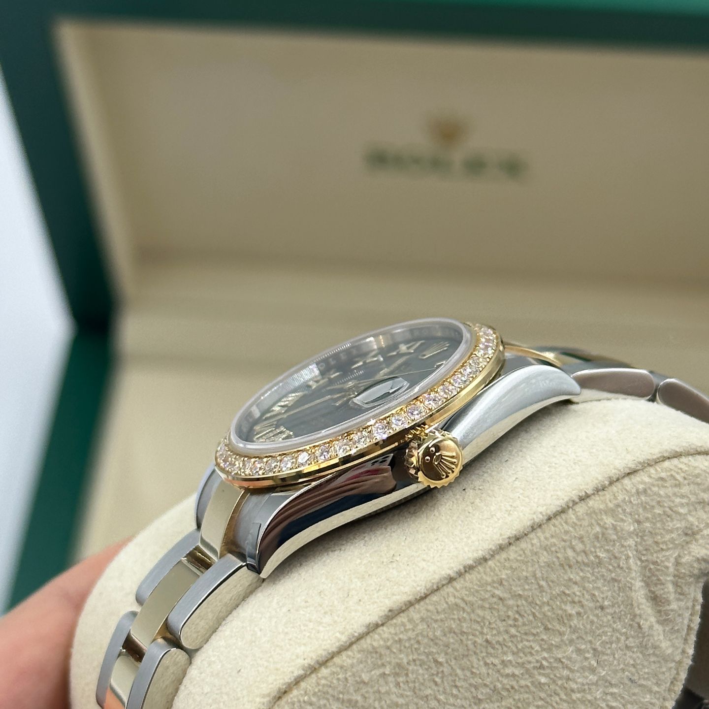 Rolex Datejust 31 278383RBR (2025) - Onbekend wijzerplaat 31mm Goud/Staal (2/8)