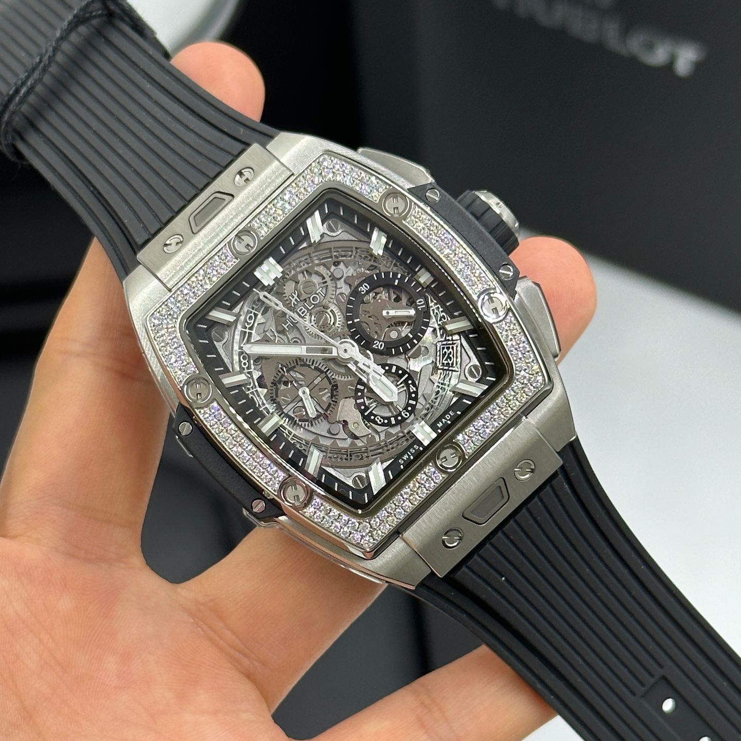 Hublot Spirit of Big Bang 642.NX.0170.RX.1104 (2024) - Transparant wijzerplaat 42mm Titanium (7/8)