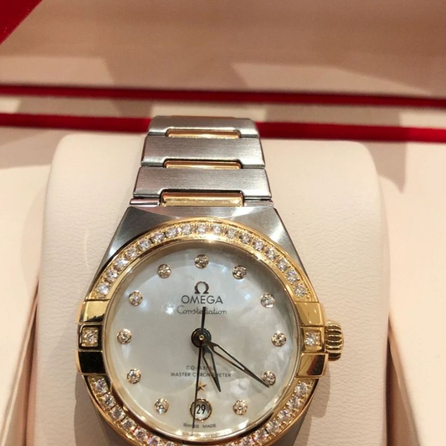 Omega Constellation 131.25.29.20.55.002 - (2/4)