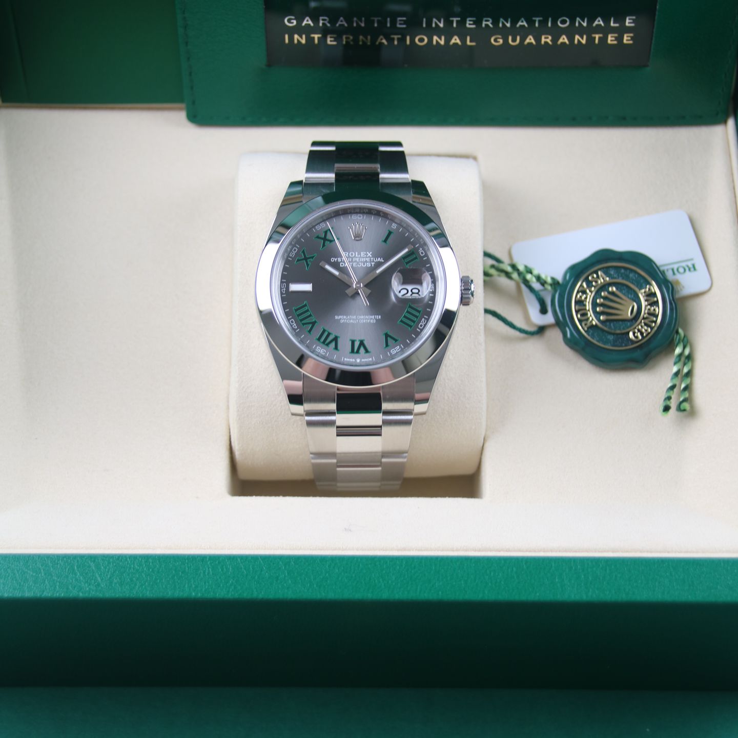 Rolex Datejust 41 126300 - (8/8)