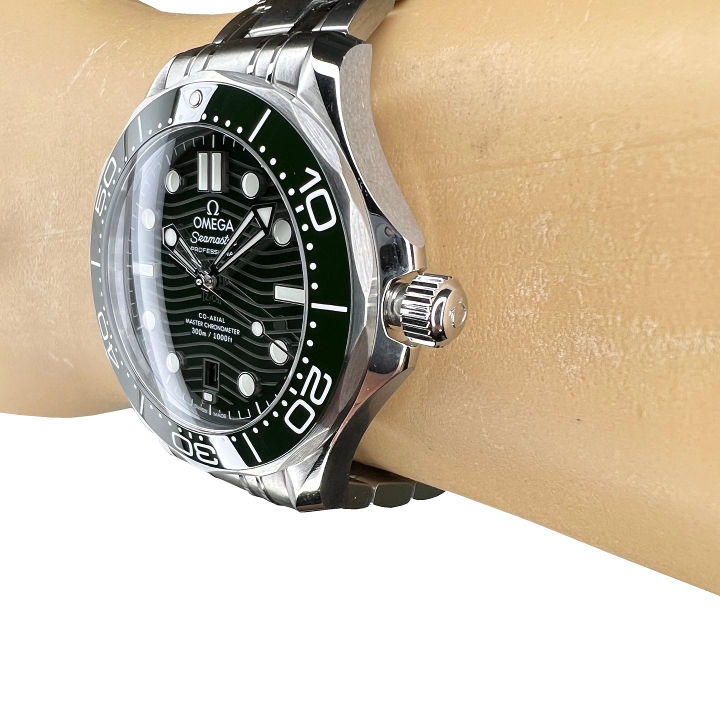 Omega Seamaster Diver 300 M 210.30.42.20.10.001 (2024) - Groen wijzerplaat 42mm Staal (3/8)