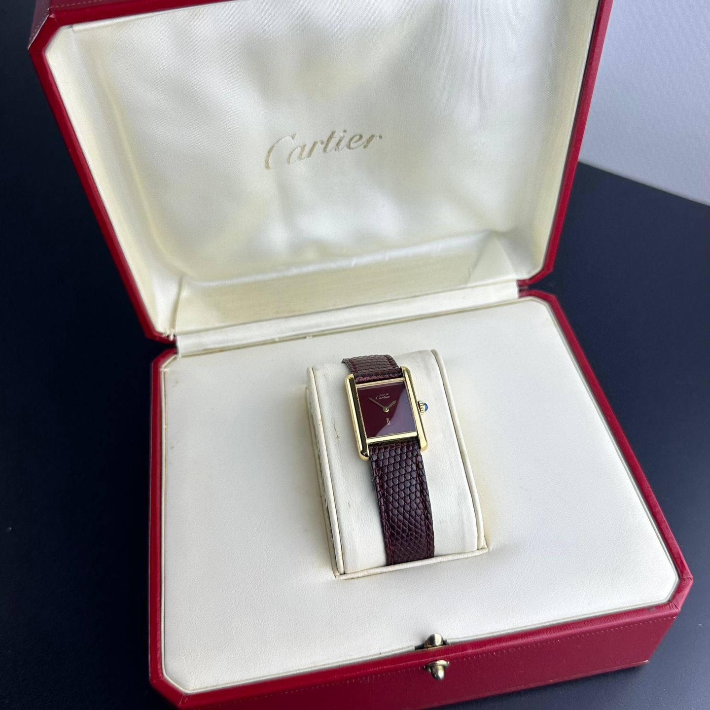 Cartier Tank Vermeil Tank Vermeil (1990) - Rood wijzerplaat 20mm Goud/Staal (3/8)