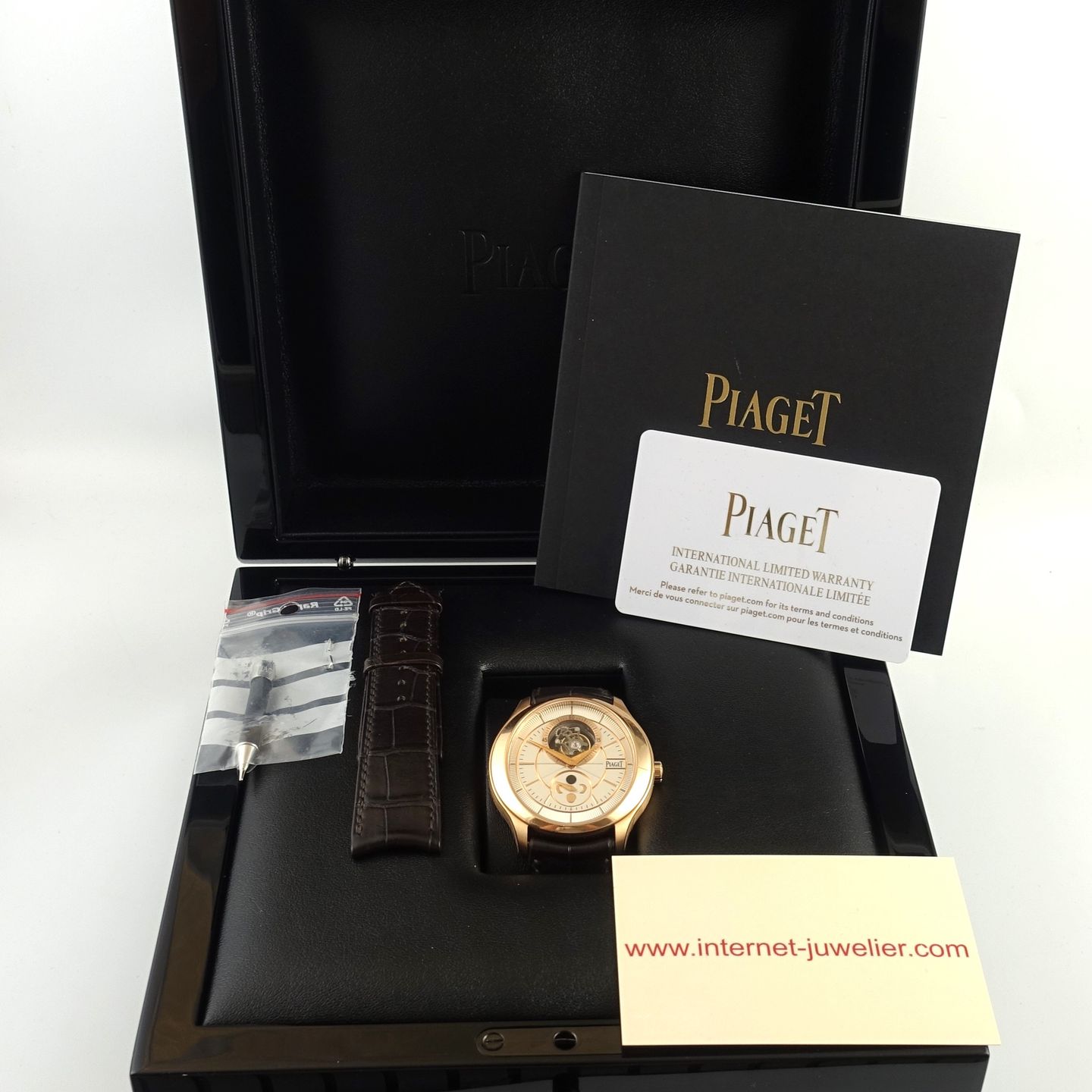 Piaget Gouverneur G0A37114 (2023) - Silver dial 43 mm Rose Gold case (6/8)