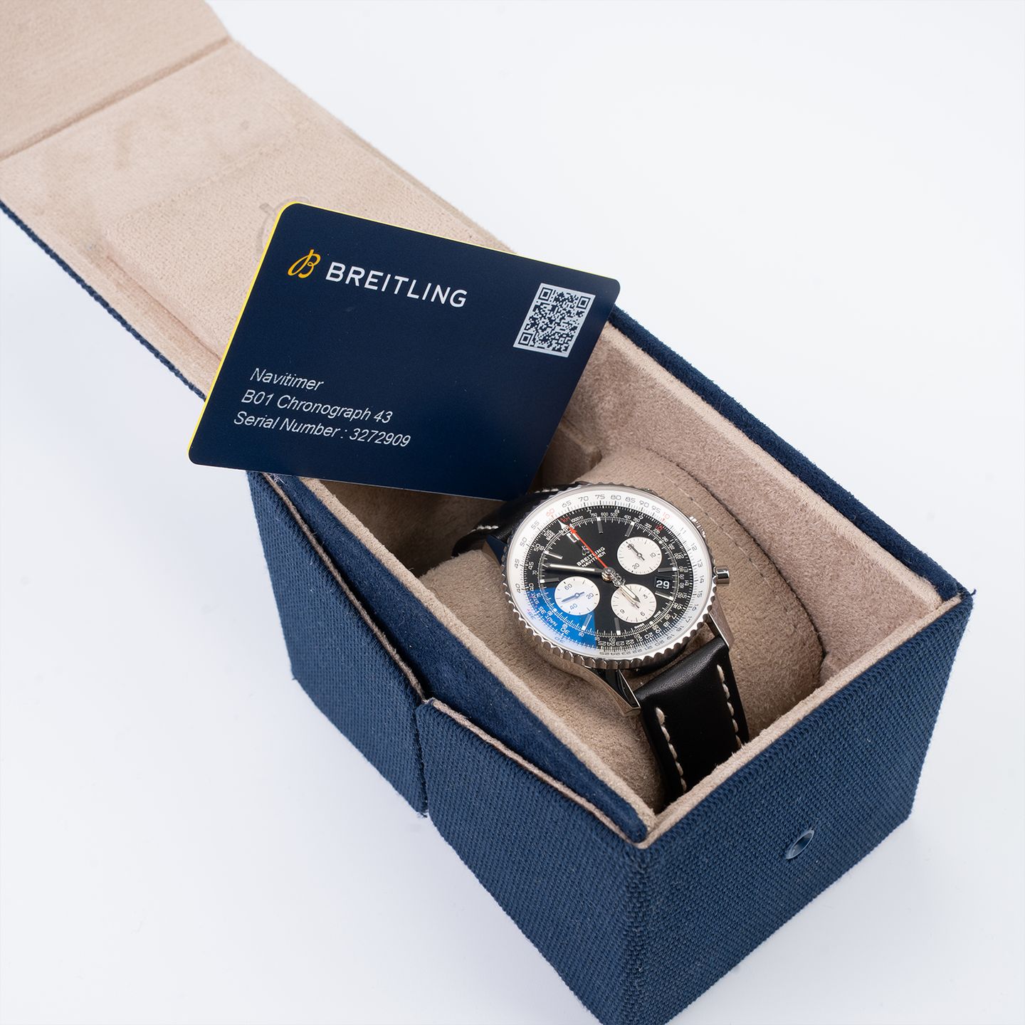 Breitling Navitimer 1 B01 Chronograph AB0121211B1P1 (2022) - Black dial 43 mm Steel case (3/7)