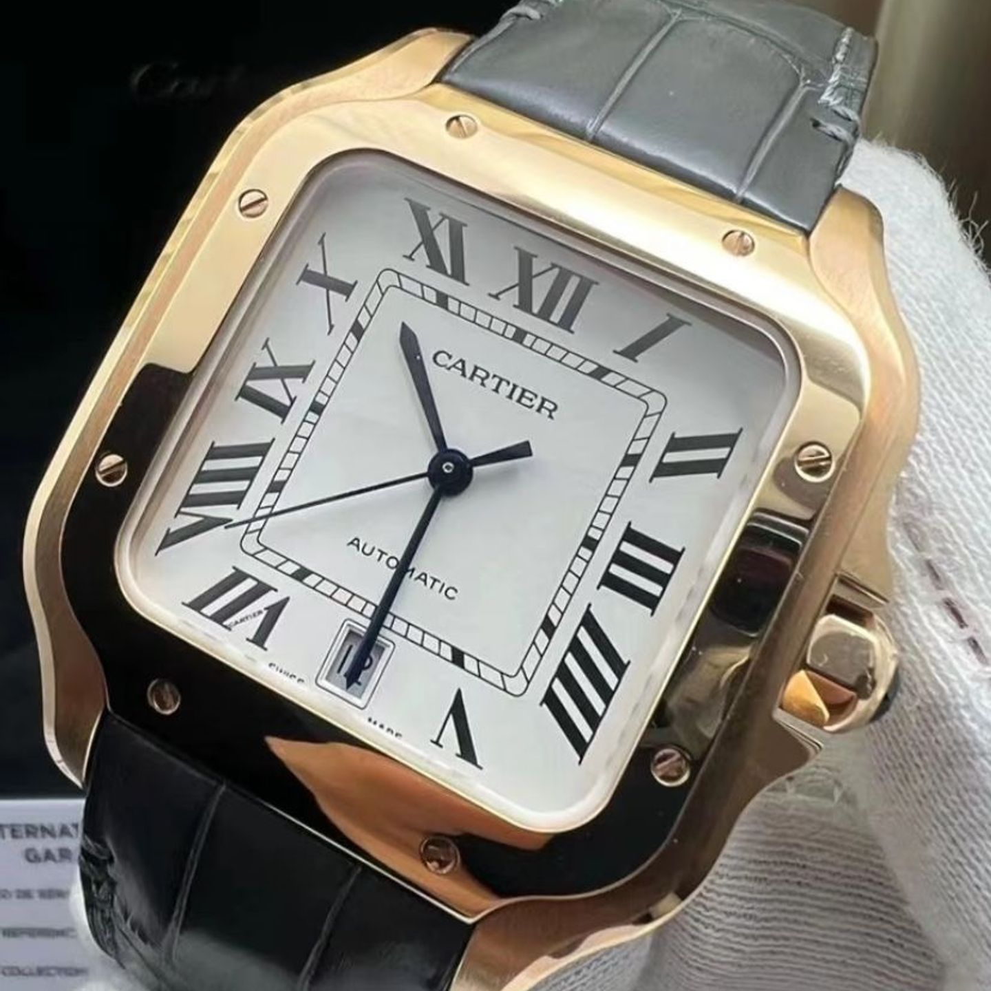 Cartier Santos WGSA0019 (2025) - Zilver wijzerplaat 40mm Roségoud (3/5)