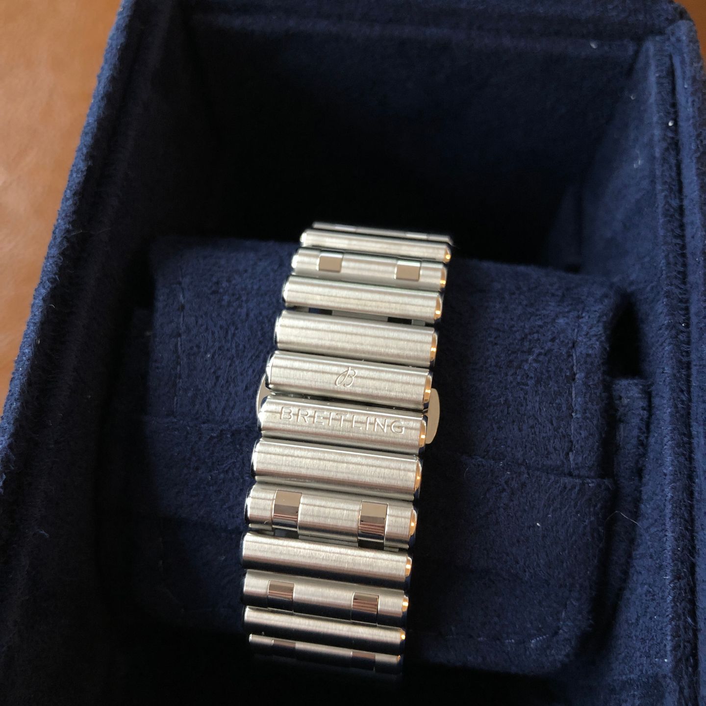 Breitling Chronomat AB0136251B1A2 (Unknown (random serial)) - Black dial 44 mm Steel case (2/8)