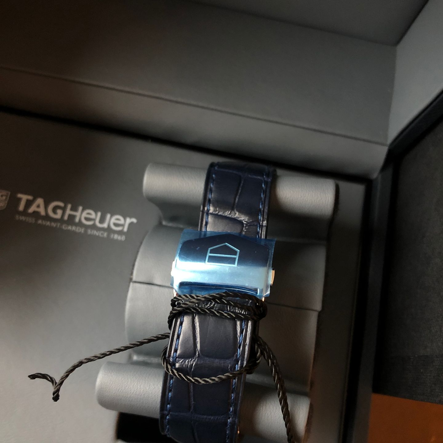 TAG Heuer Monaco CBL2111.FC6453 (2022) - Blue dial 39 mm Steel case (4/8)