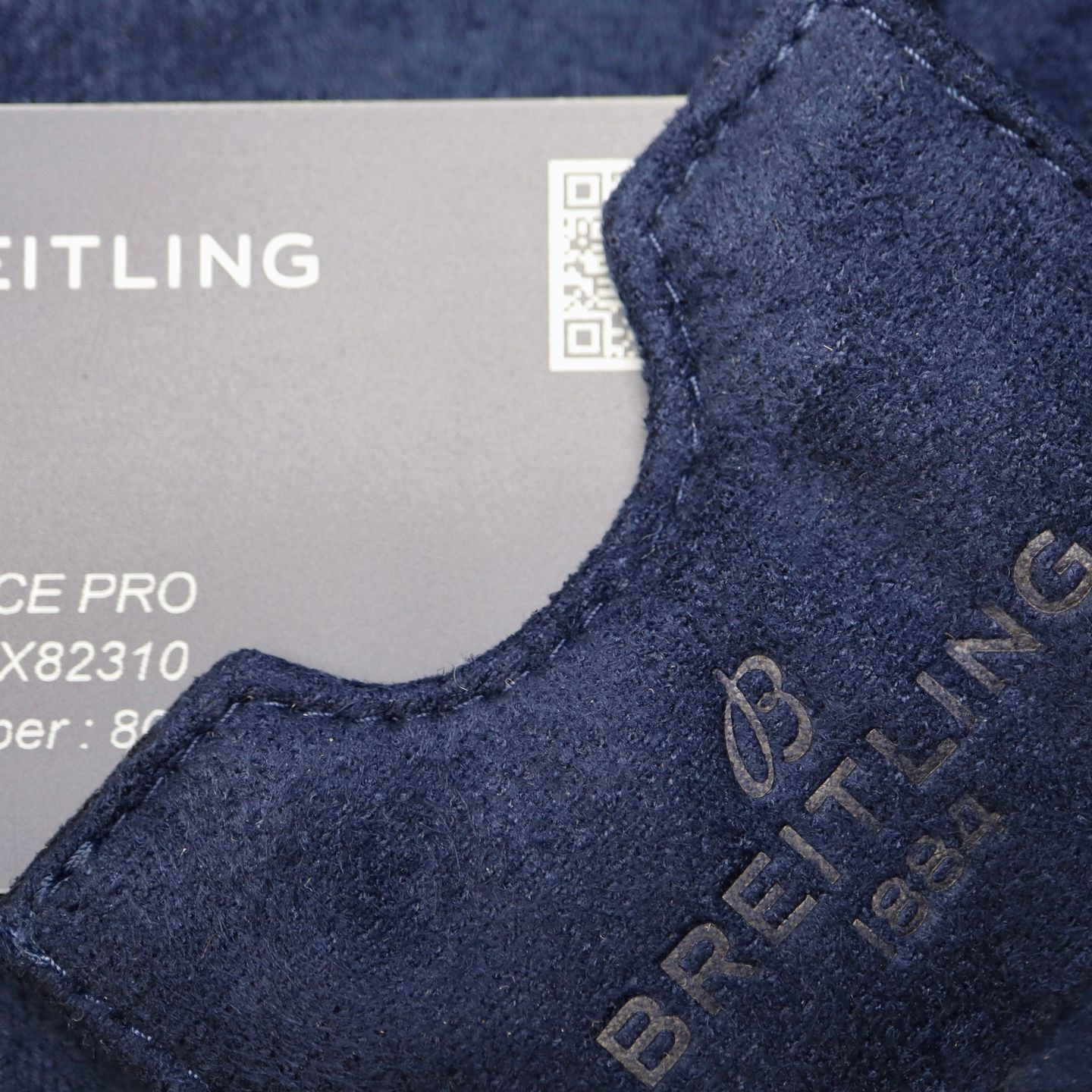 Breitling Endurance Pro X82310 (2023) - Zwart wijzerplaat 44mm Carbon (7/8)