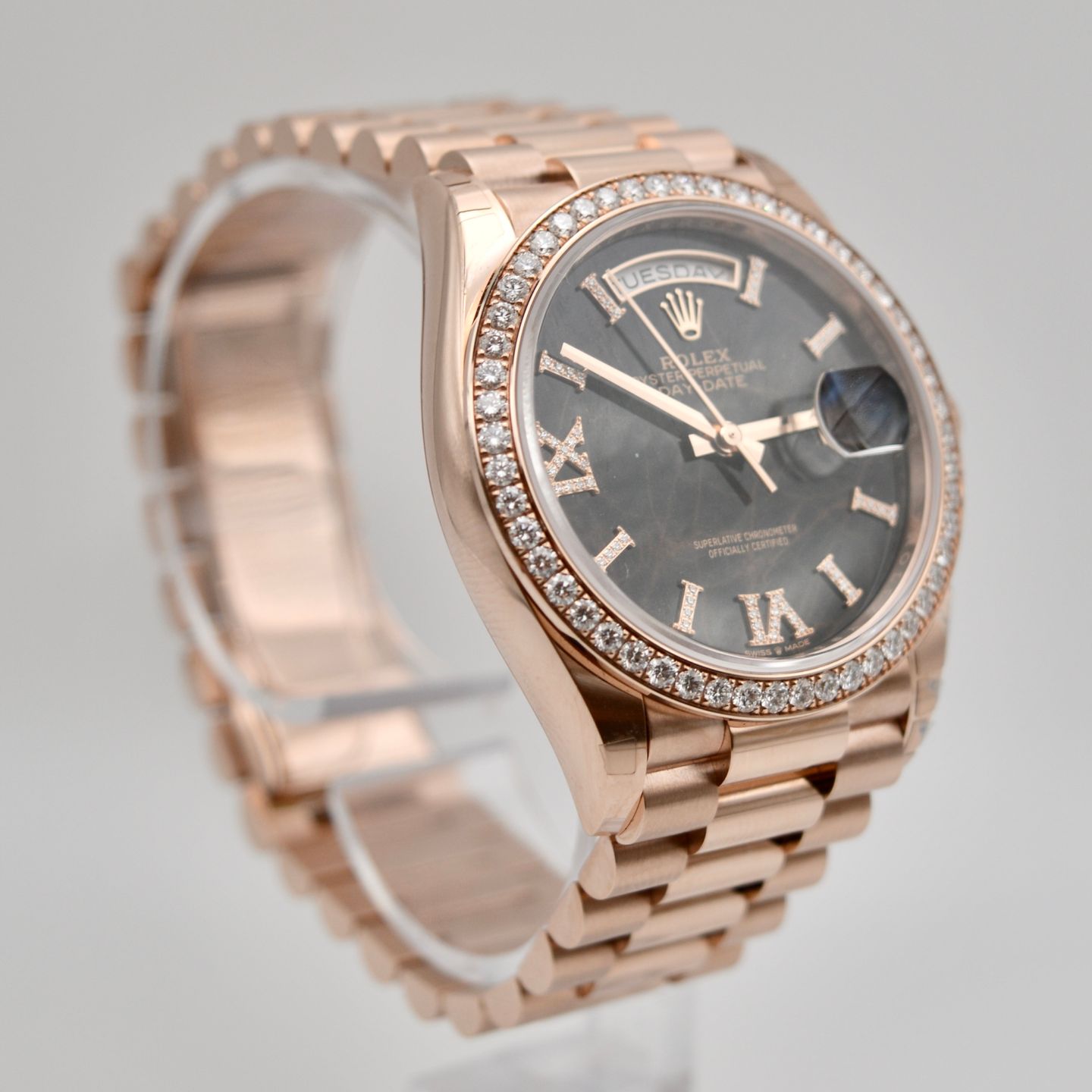 Rolex Day-Date 36 128345 (2022) - Brown dial 36 mm Rose Gold case (4/5)