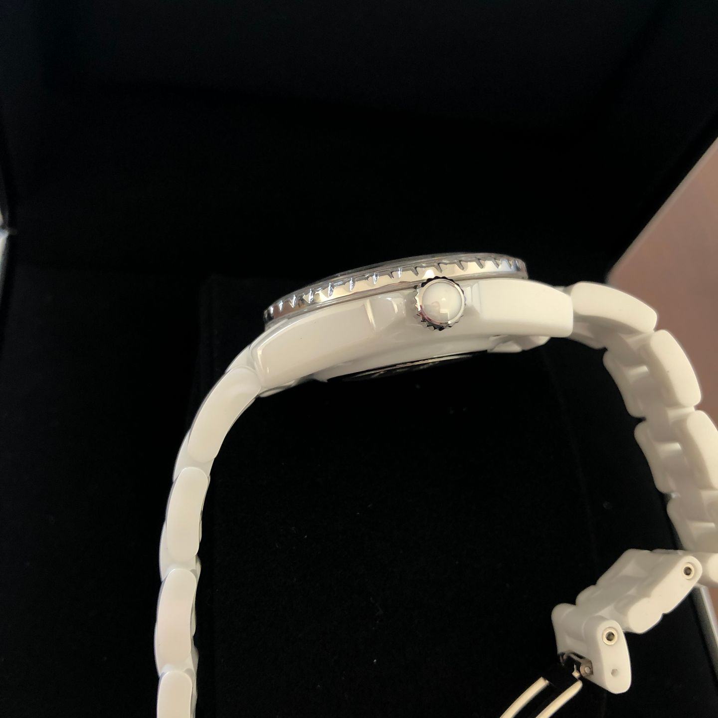 Chanel J12 H5698 (2022) - White dial 33 mm Ceramic case (5/8)