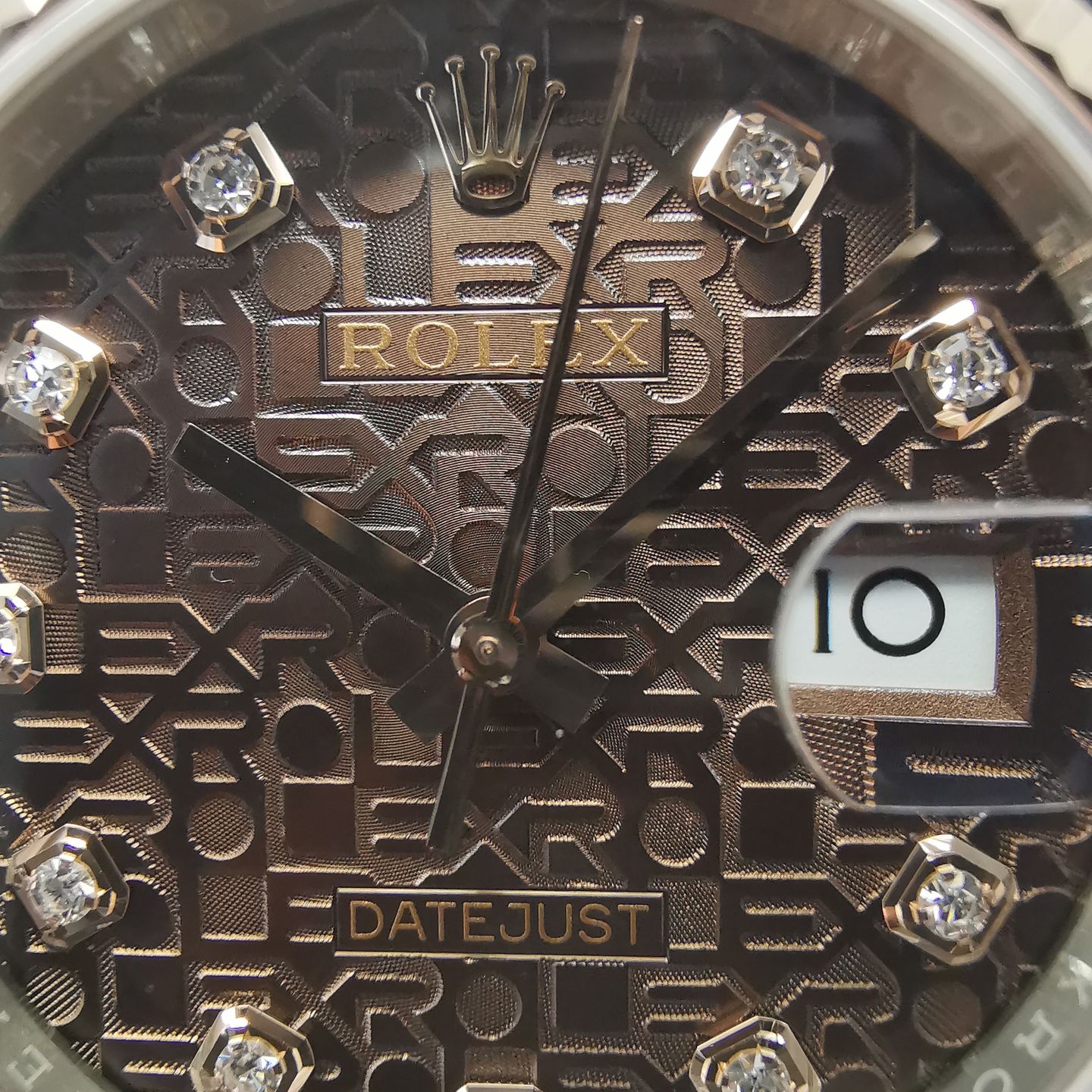 Rolex Datejust 36 126231 (2022) - Bruin wijzerplaat 36mm Staal (3/8)