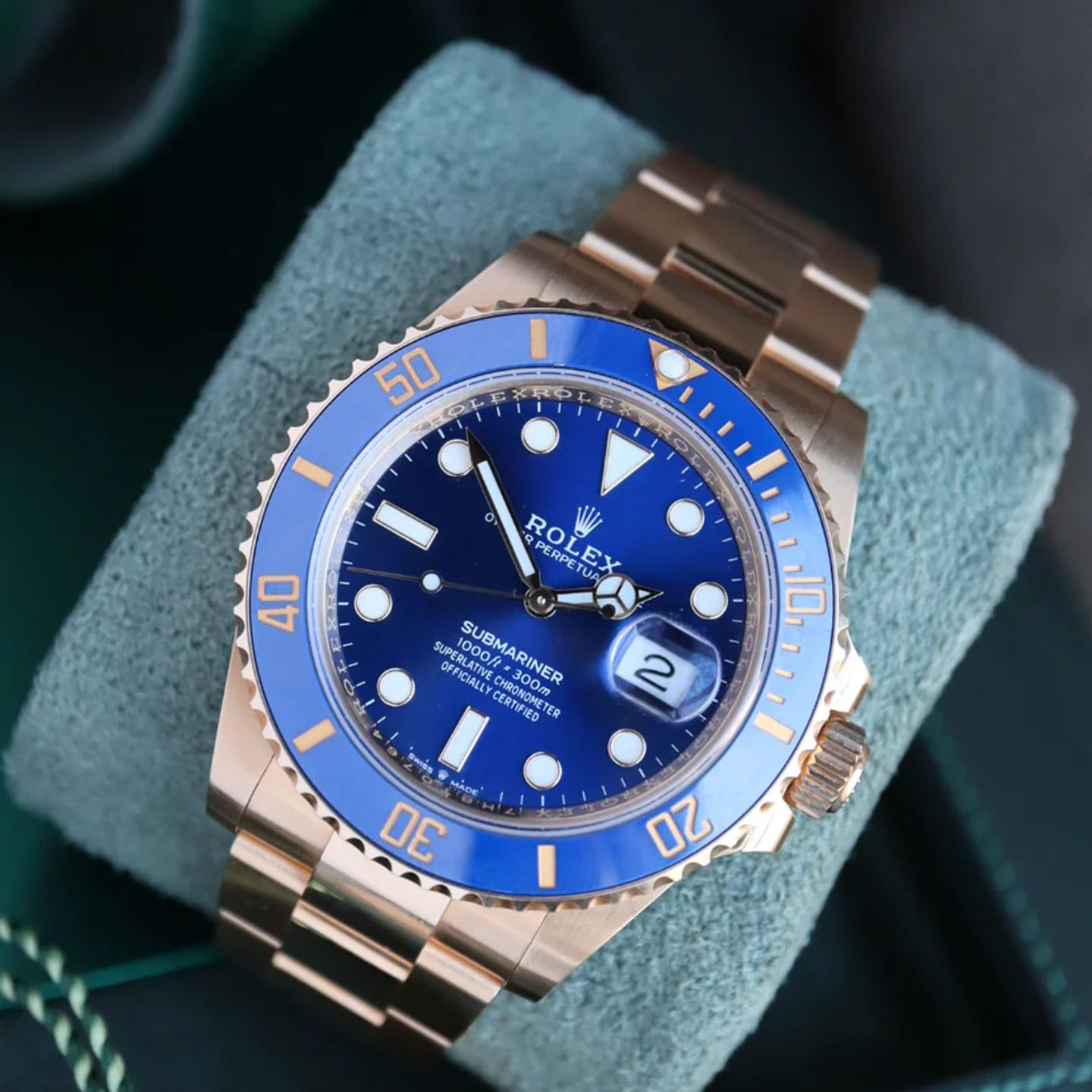 Rolex Submariner Date 126618LB (2023) - Blue dial 41 mm Yellow Gold case (3/5)