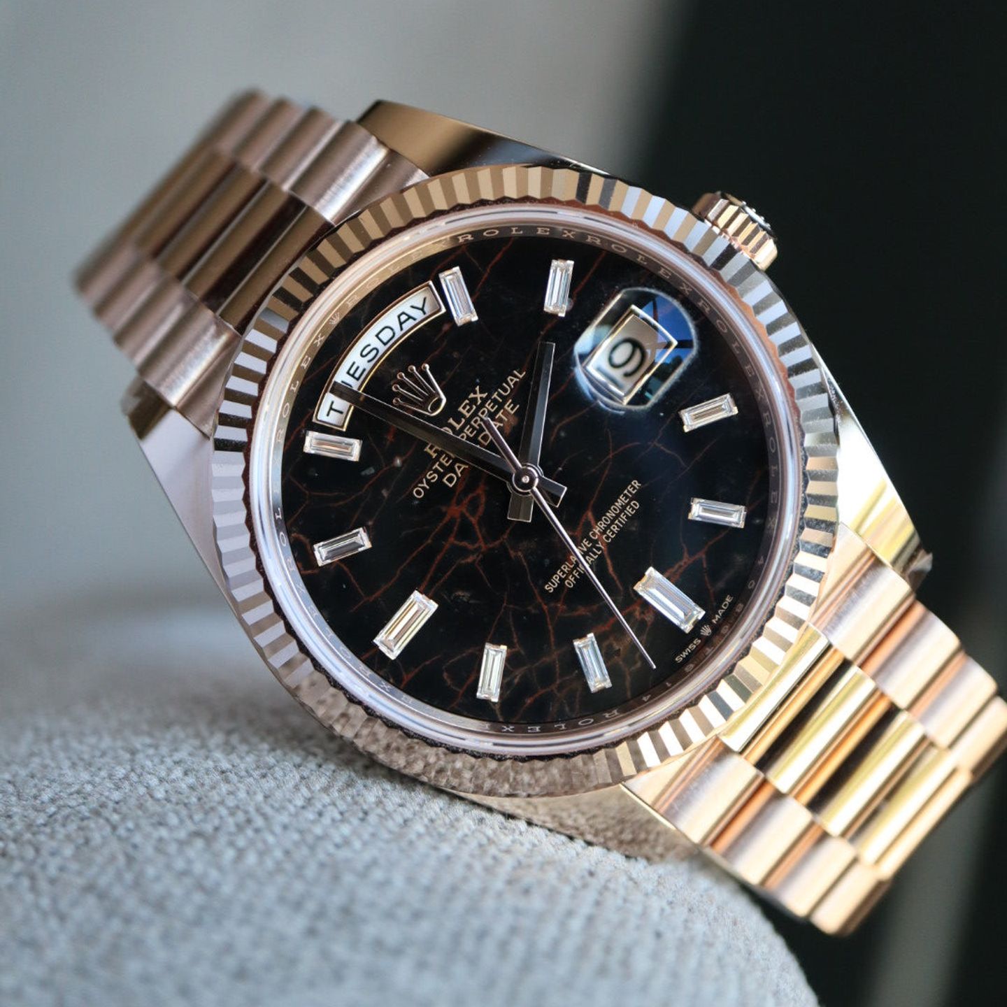 Rolex Day-Date 40 228235 (2022) - Brown dial 40 mm Rose Gold case (6/6)