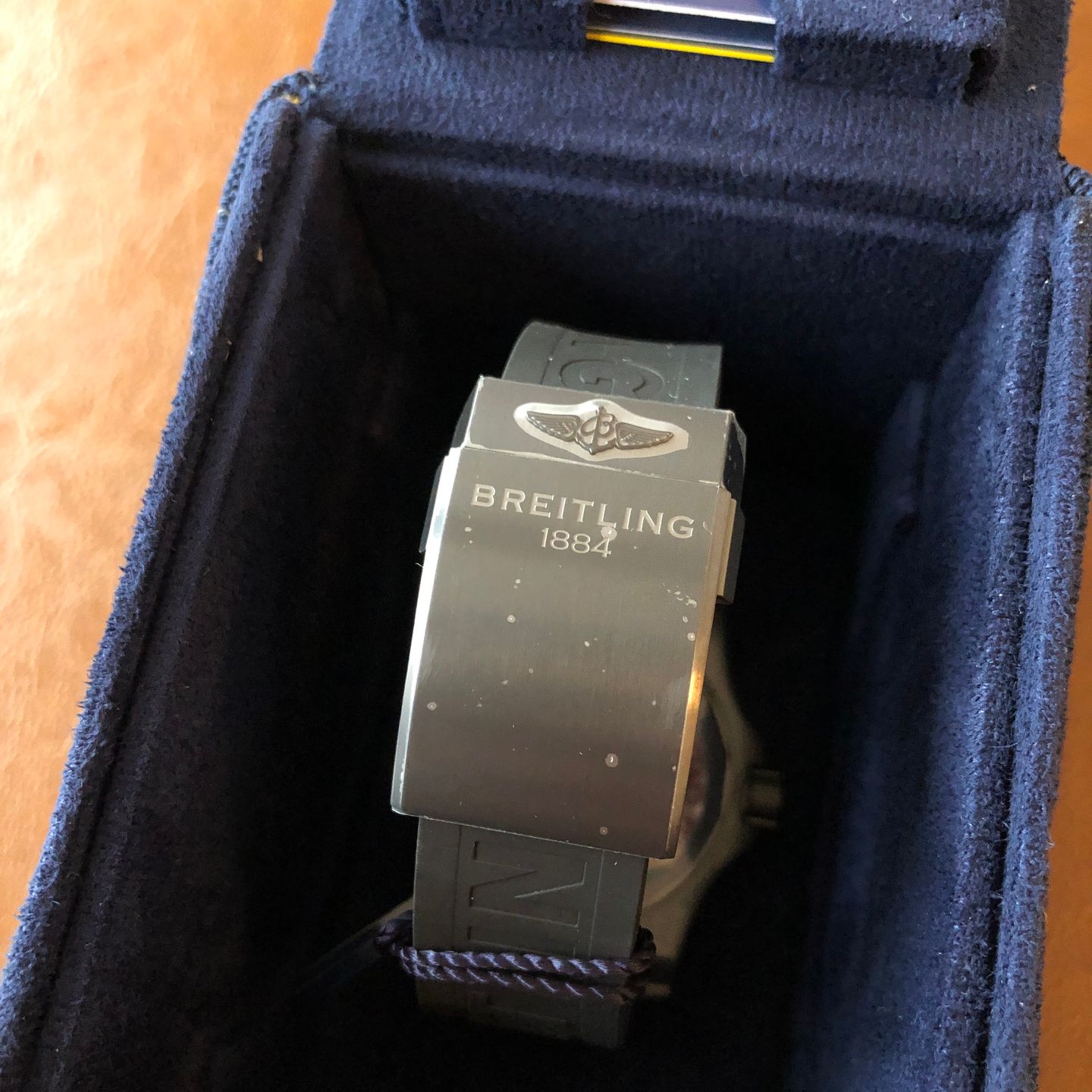 Breitling Superocean M17368B71B1S2 (Unknown (random serial)) - Black dial 46 mm Steel case (2/8)