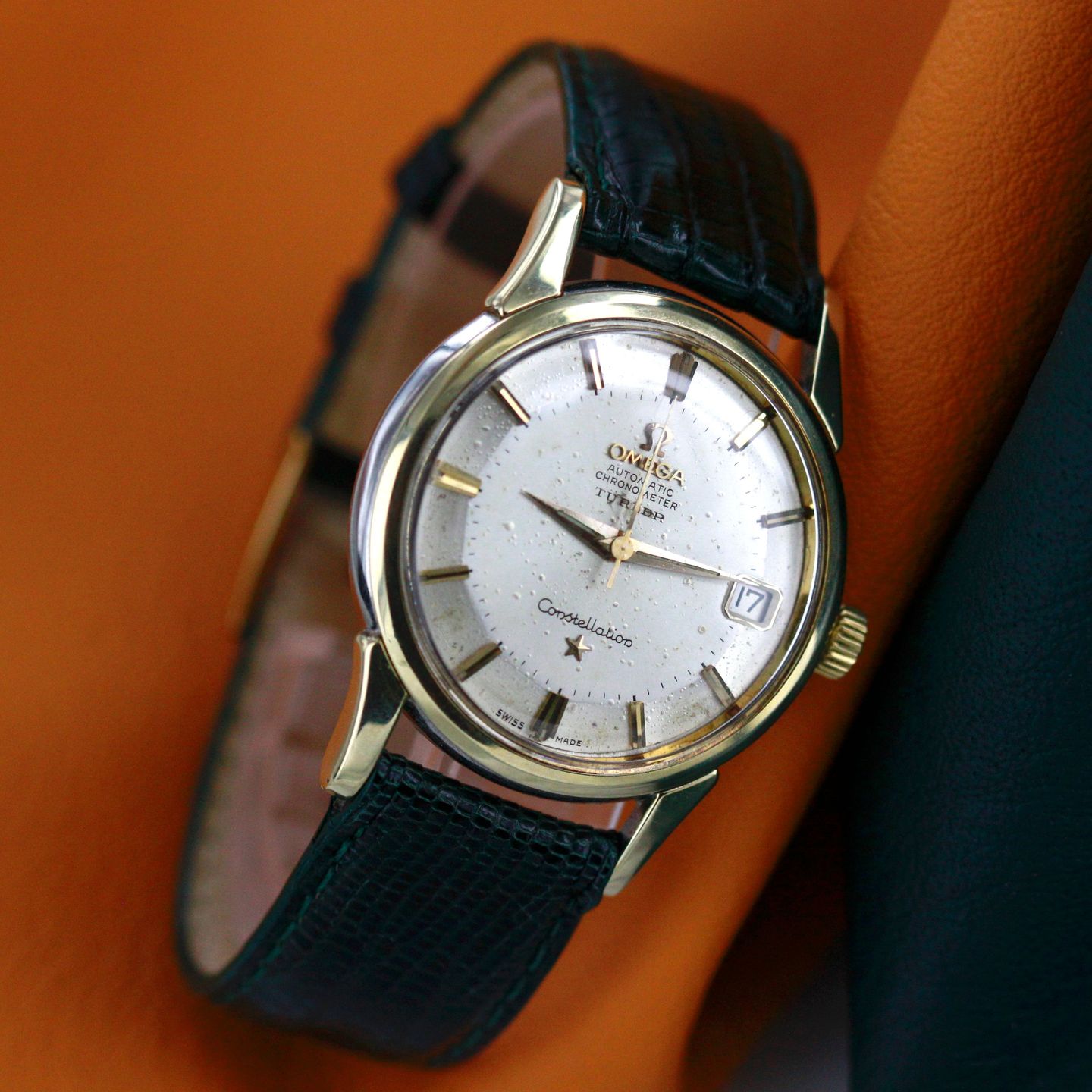 Omega Constellation 14393 (Unknown (random serial)) - Silver dial 34 mm Gold/Steel case (4/8)