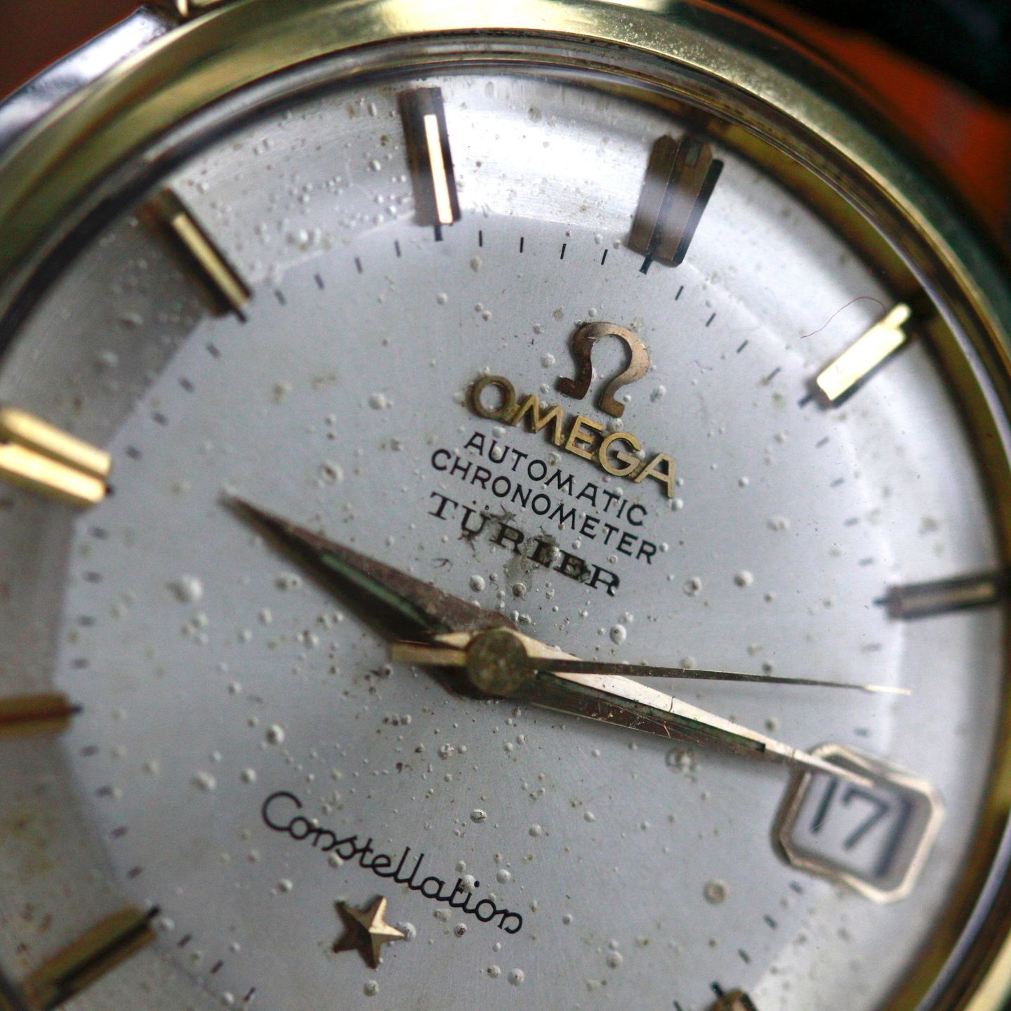 Omega Constellation 14393 (Unknown (random serial)) - Silver dial 34 mm Gold/Steel case (5/8)