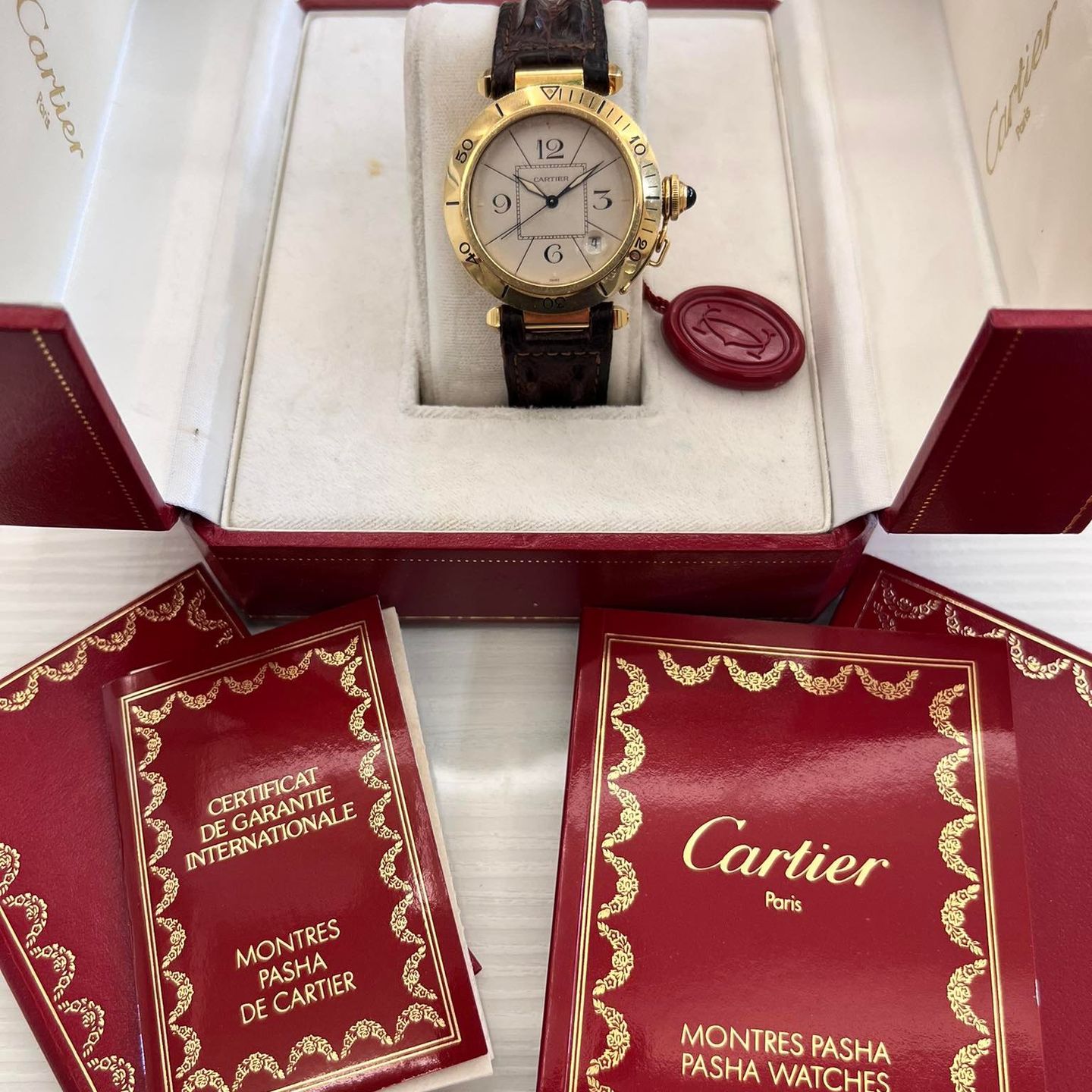Cartier Pasha 1020 (Unknown (random serial)) - White dial 38 mm Yellow Gold case (6/6)