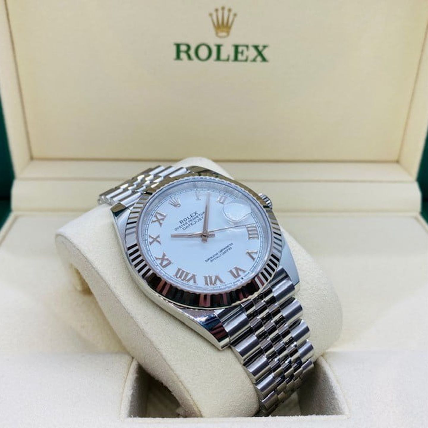 Rolex Datejust 41 126334 (2023) - White dial 41 mm Steel case (4/5)