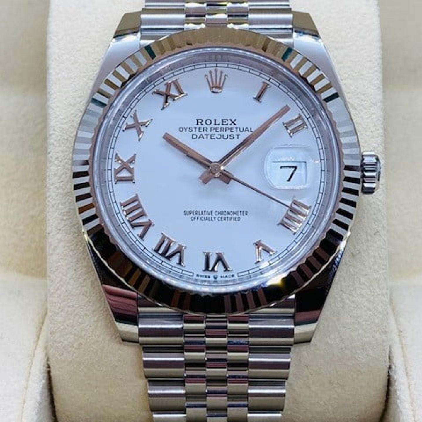 Rolex Datejust 41 126334 (2023) - White dial 41 mm Steel case (2/5)