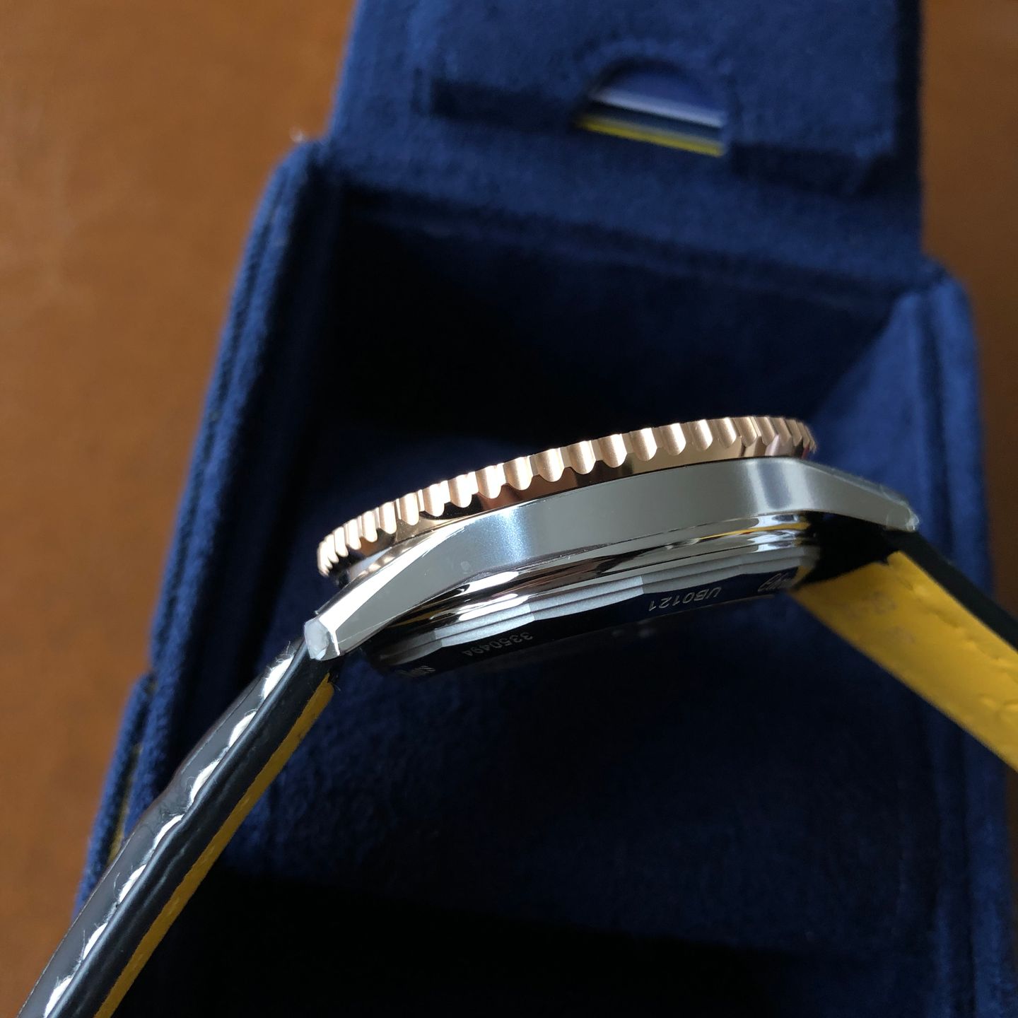 Breitling Navitimer 1 B01 Chronograph UB0121211F1P2 (2022) - Grey dial 43 mm Gold/Steel case (6/7)