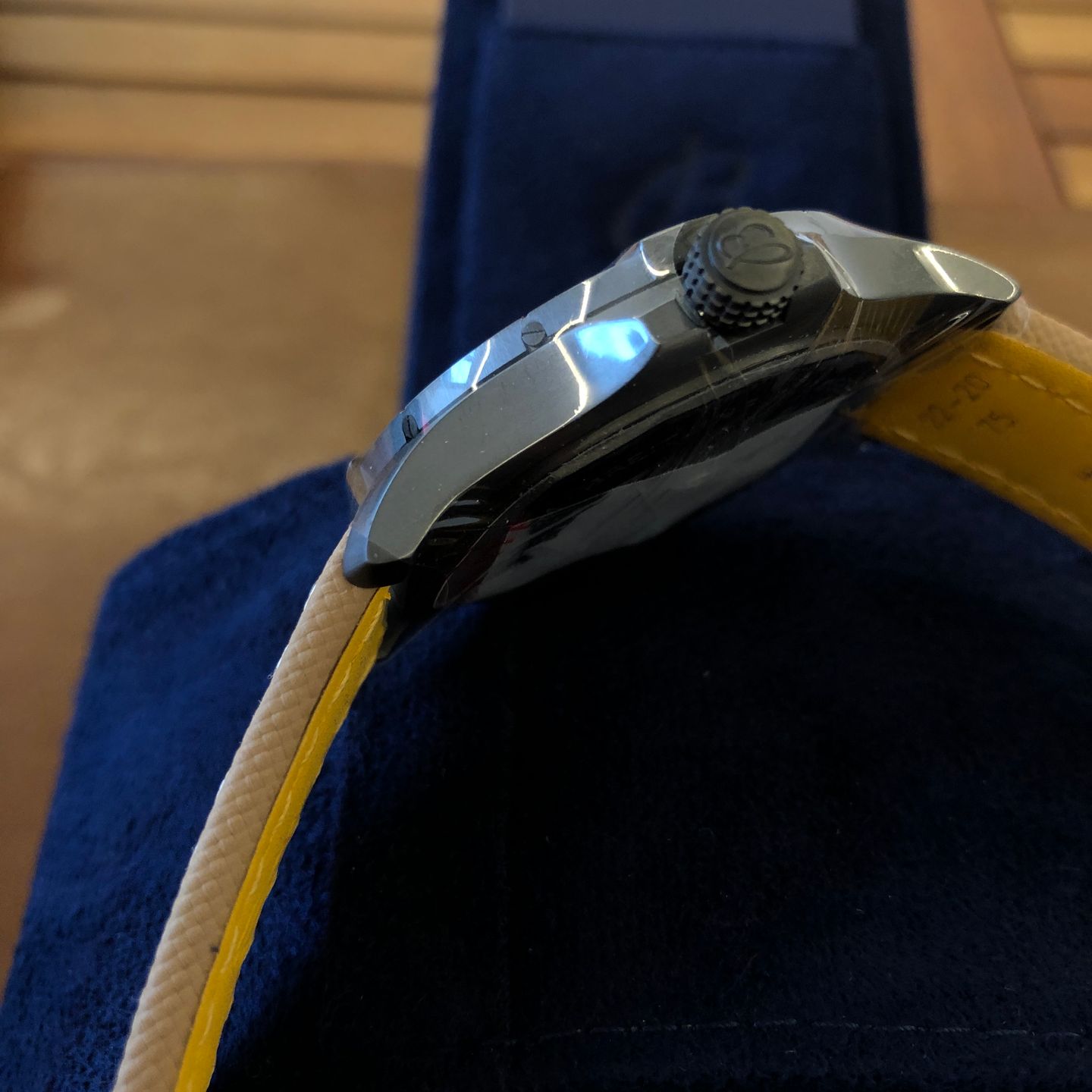 Breitling Avenger V32395101B1X1 (2022) - Zwart wijzerplaat 45mm Titanium (6/8)