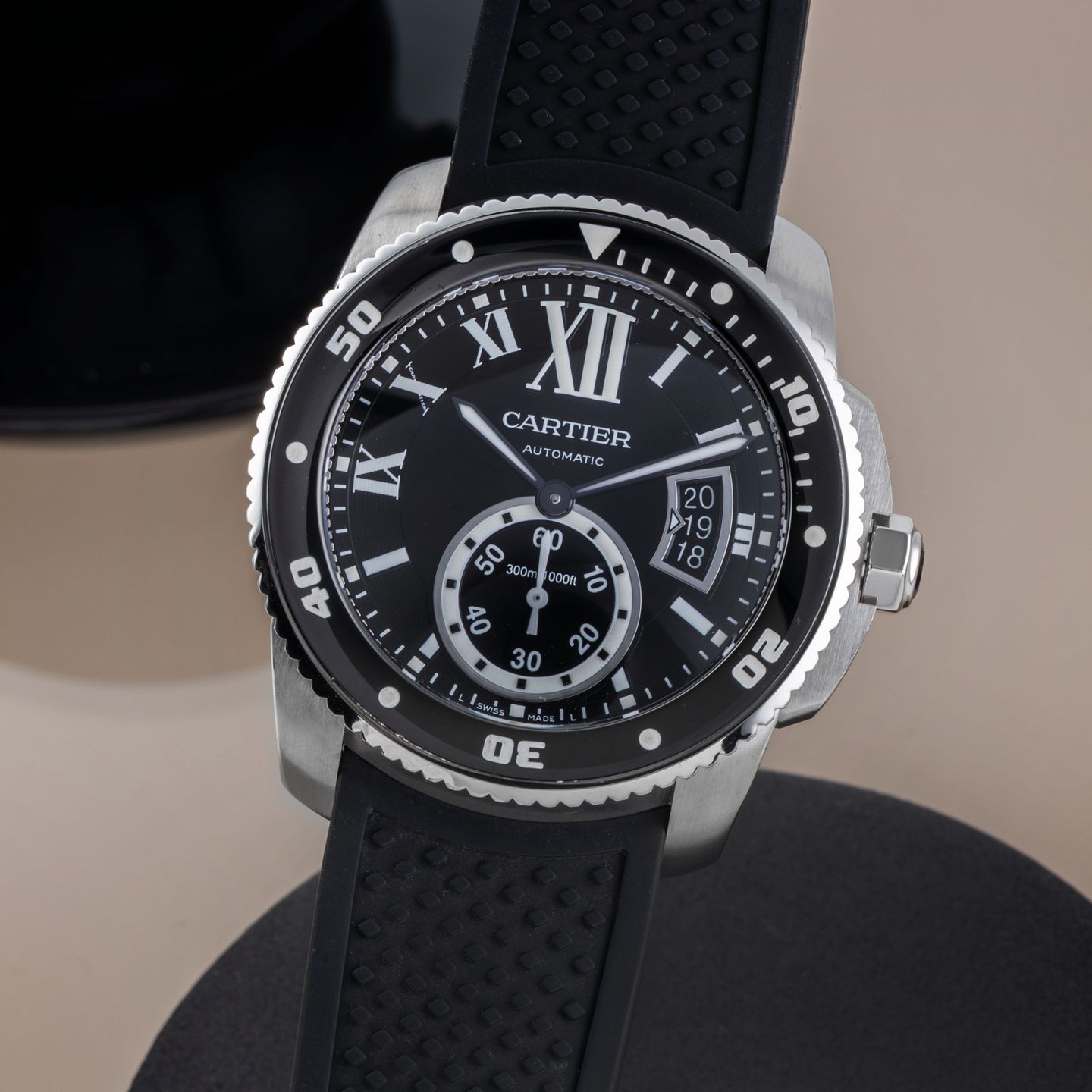 Cartier Calibre de Cartier Diver W7100056 (2010) - Zwart wijzerplaat 42mm Staal (3/8)