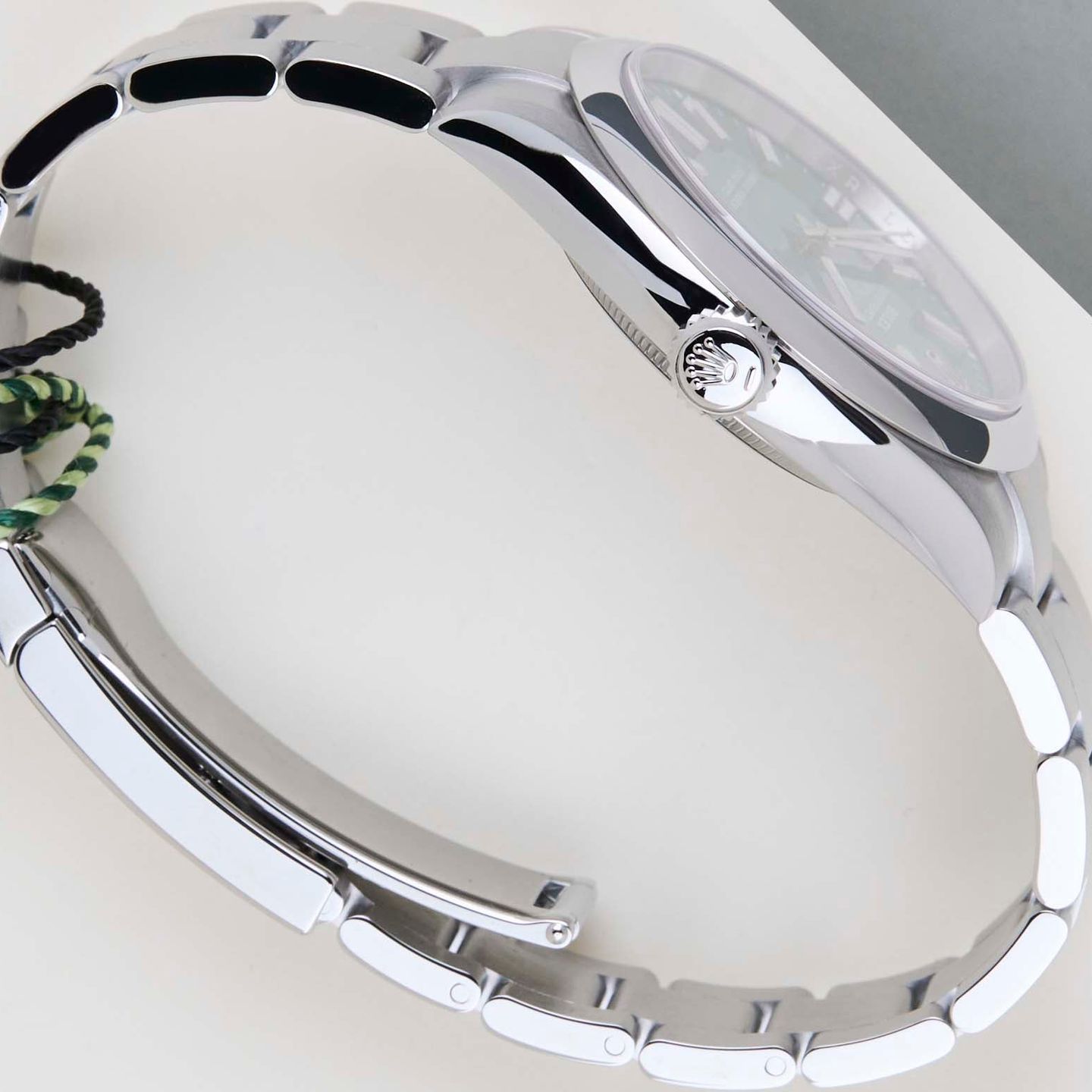 Rolex Oyster Perpetual 41 134300 (2026) - 41 mm Steel case (7/8)