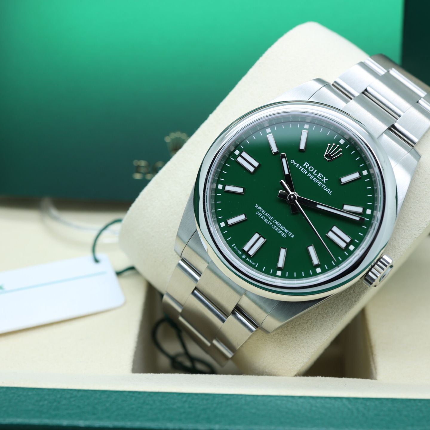 Rolex Oyster Perpetual 41 124300 - (8/8)