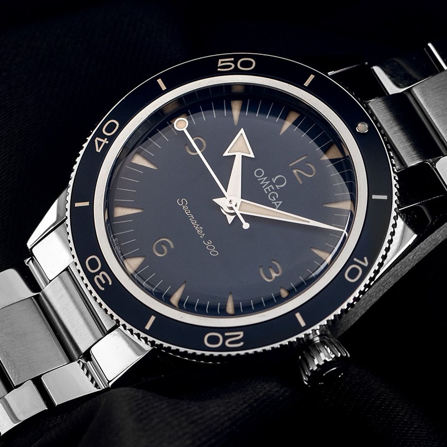 Omega Seamaster 300 234.30.41.21.03.001 - (3/7)