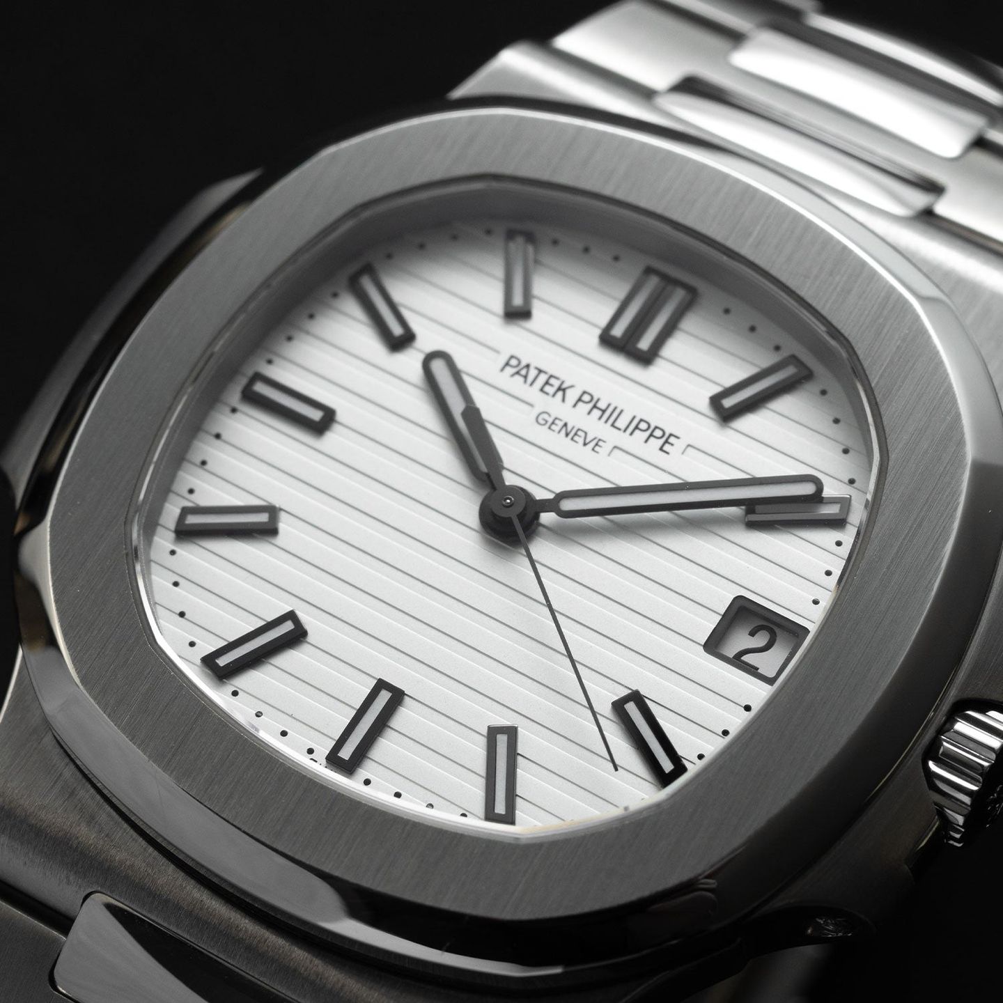 Patek Philippe Nautilus 5711/1A-011 (2014) - White dial 40 mm Steel case (3/8)