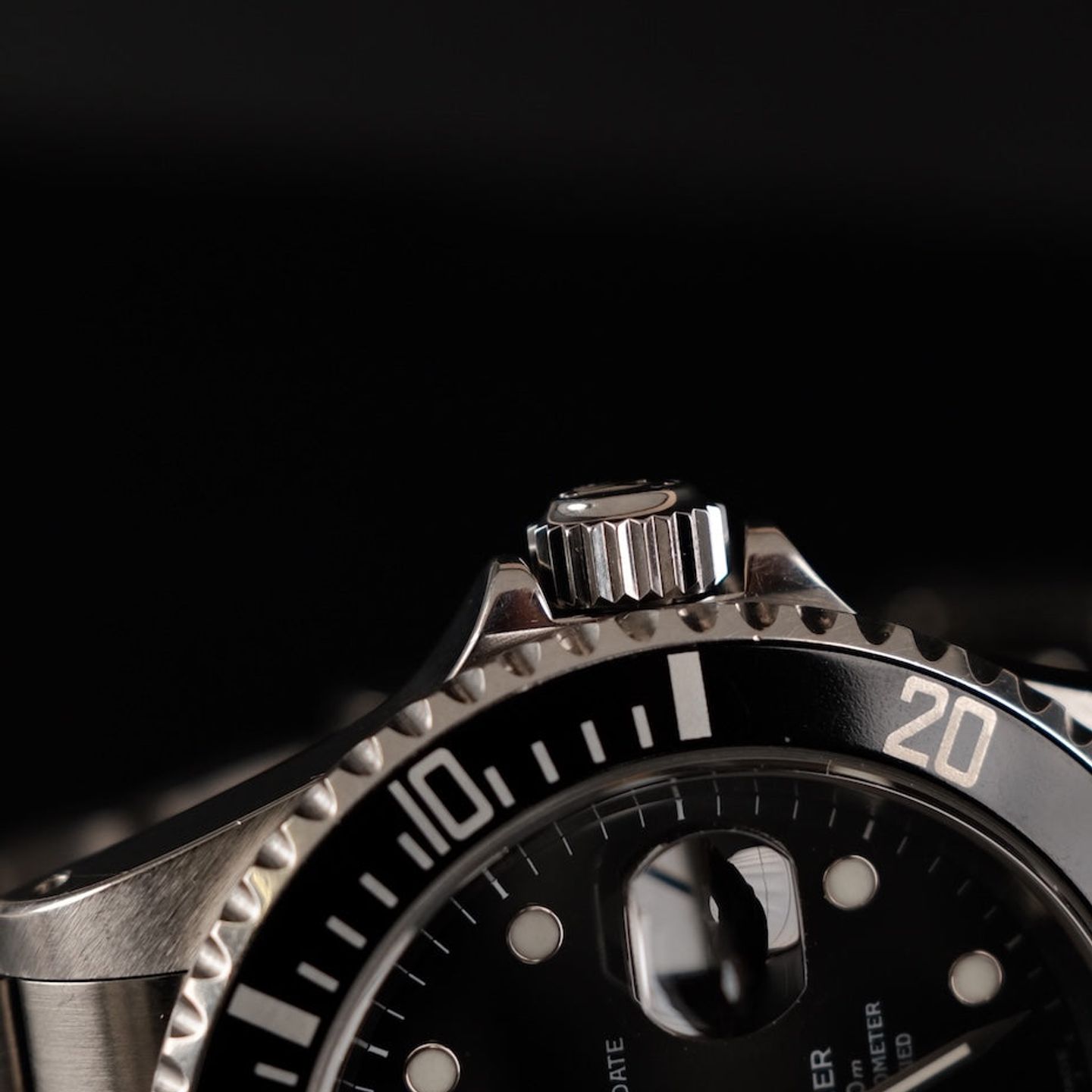 Rolex Submariner Date 16610 (2003) - Black dial 40 mm Steel case (3/8)