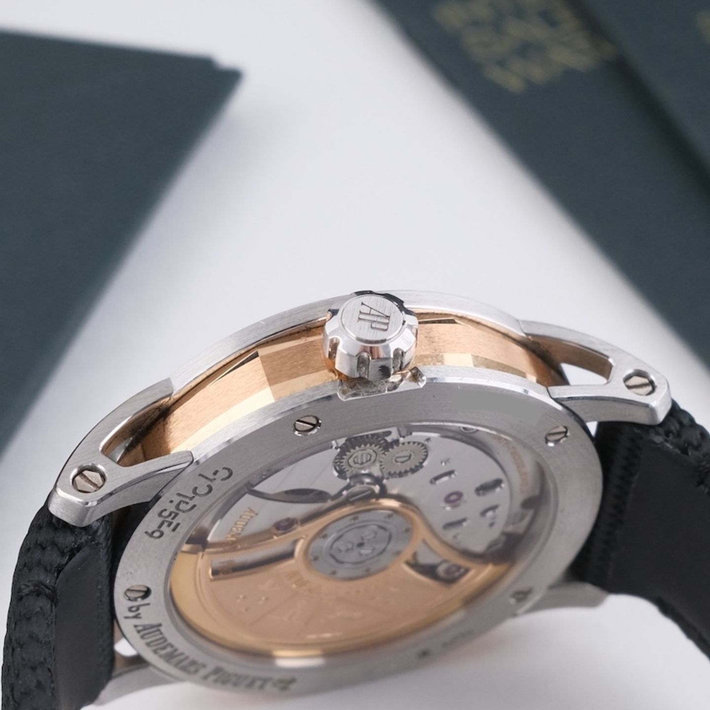 Audemars Piguet CODE 11.59 15210CR.OO.A002CR.01 - (6/8)