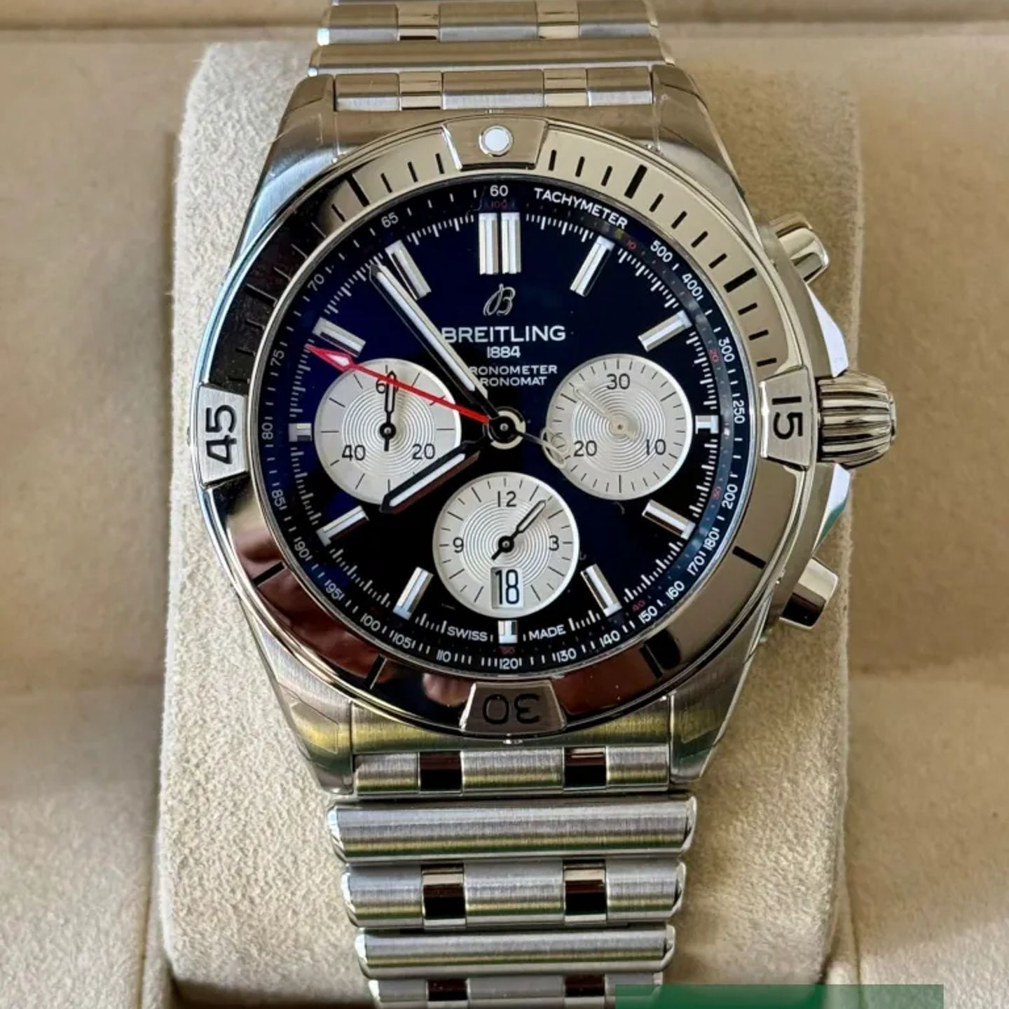 Breitling Chronomat 42 AB0134 (2025) - 42 mm Steel case (2/7)