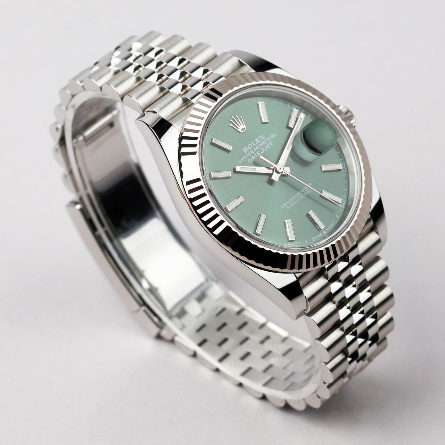 Rolex Datejust 41 126334 (2026) - Green dial 41 mm Steel case (2/7)