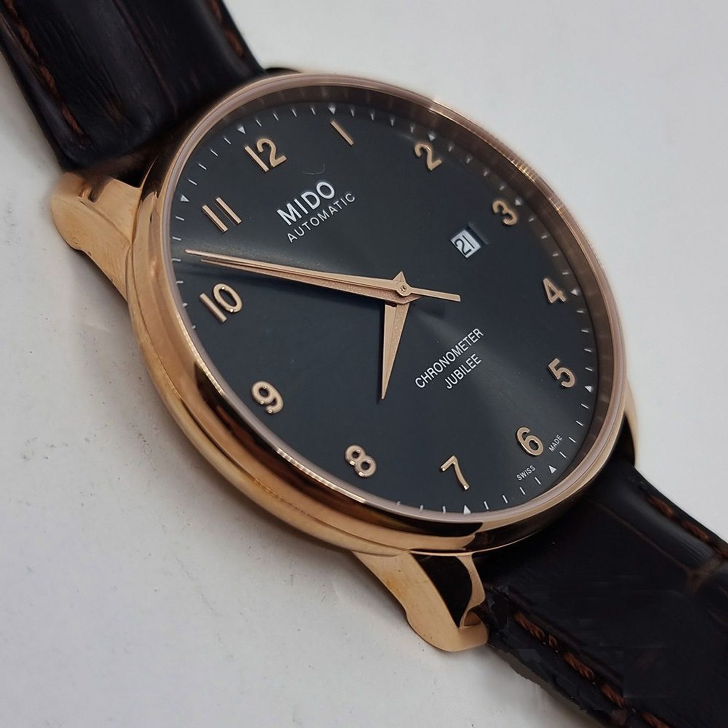 Mido Baroncelli M037.608.36.062.00 (2025) - Grey dial 42 mm Steel case (4/8)