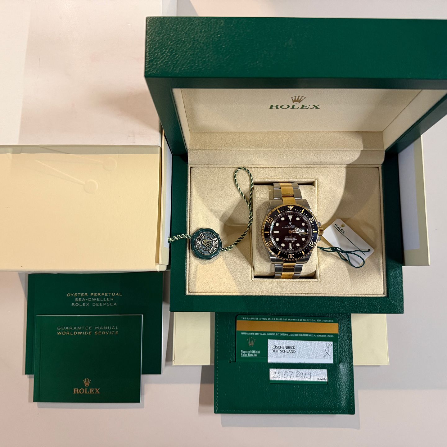 Rolex Sea-Dweller 126603 - (2/7)
