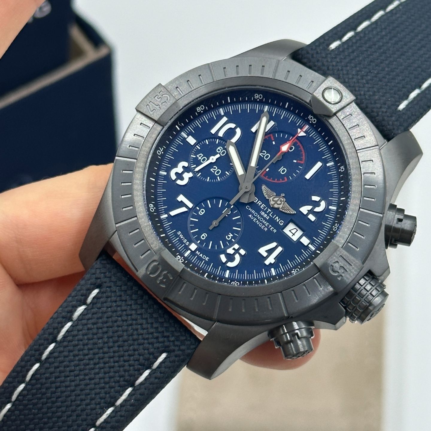 Breitling Avenger V13375101C1X1 - (7/8)