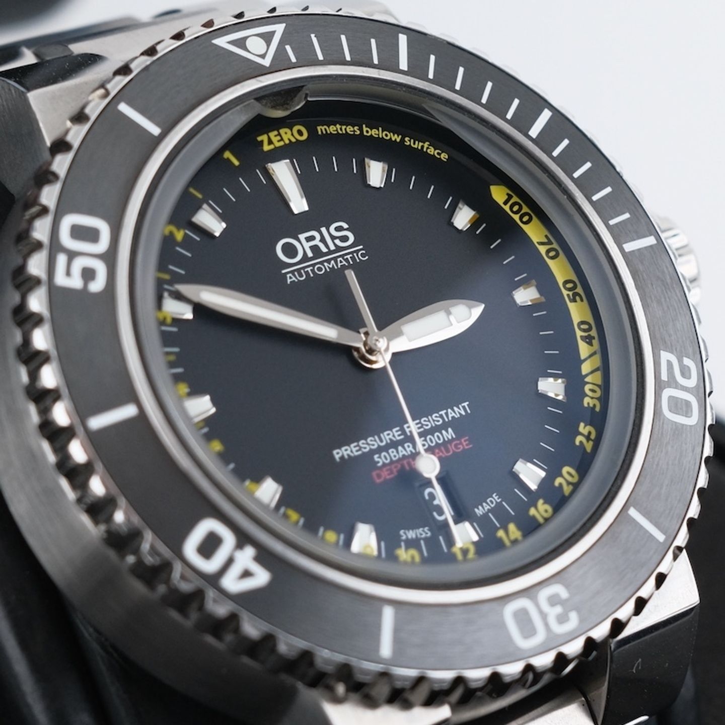 Oris Aquis Depth Gauge 01 733 7675 4154-Set RS (2016) - Zwart wijzerplaat 46mm Staal (3/8)
