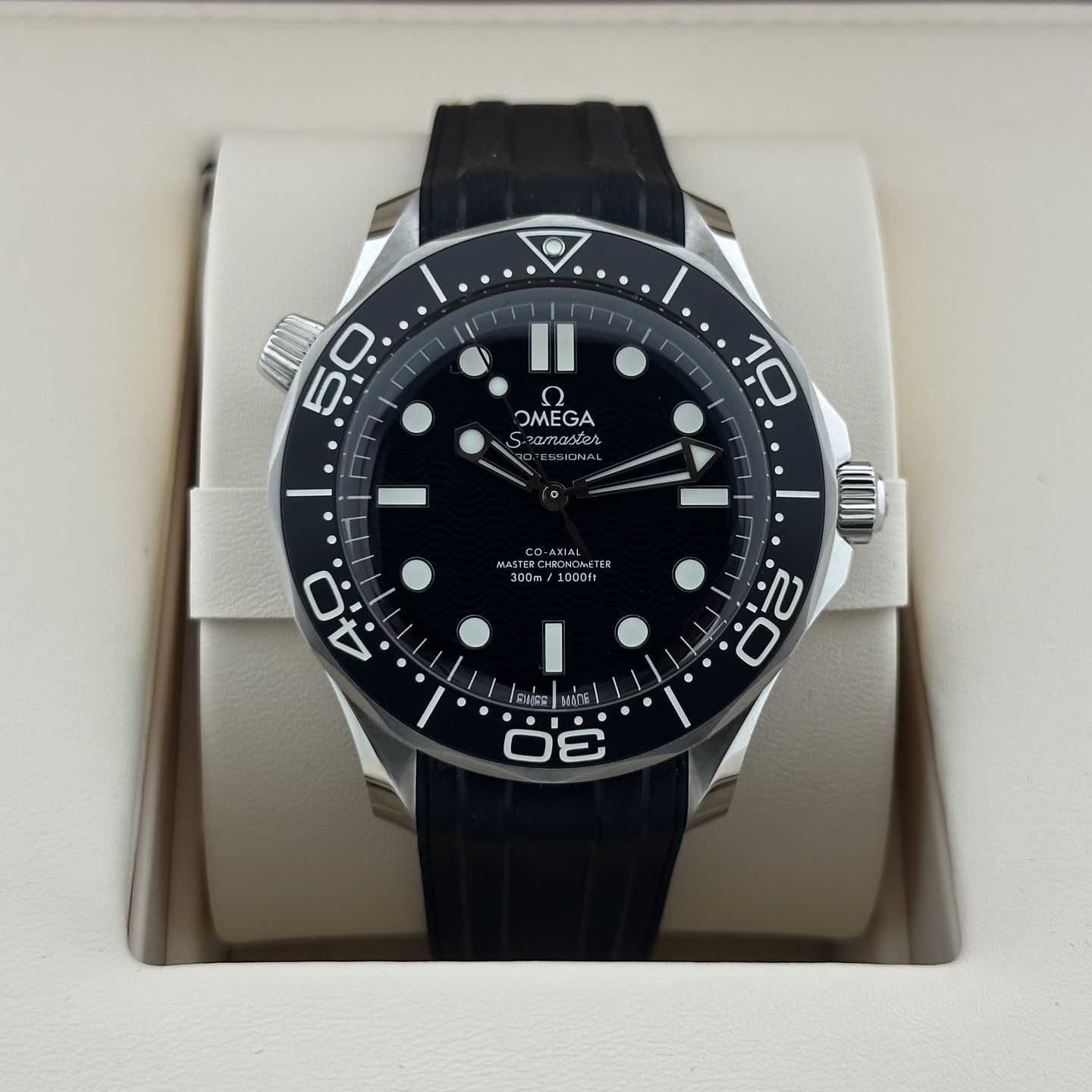 Omega Seamaster Diver 300 M 210.32.42.20.01.003 (2025) - Black dial 42 mm Steel case (1/8)