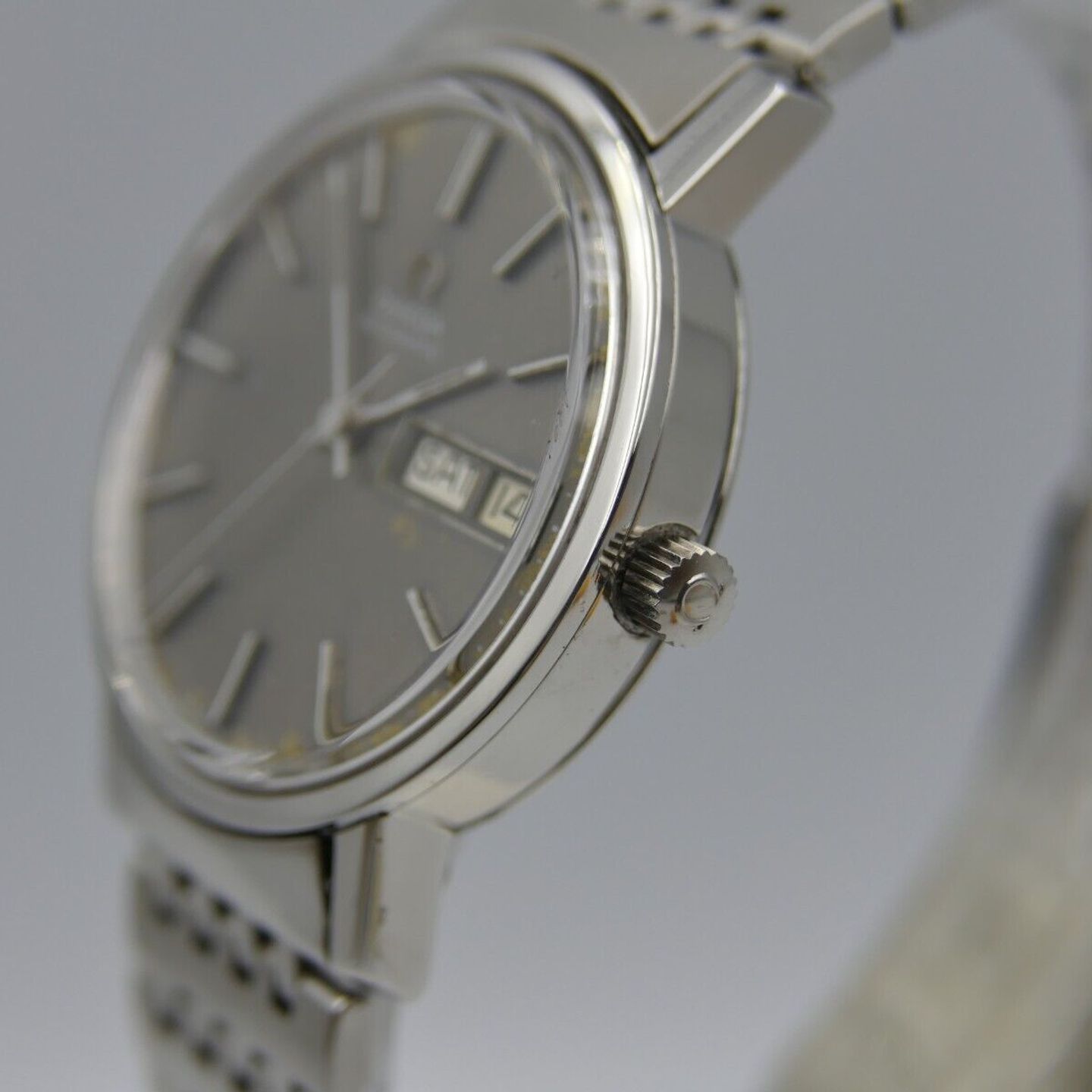 Omega Vintage 1660209 (Onbekend (willekeurig serienummer)) - Grijs wijzerplaat Onbekend Staal (7/16)