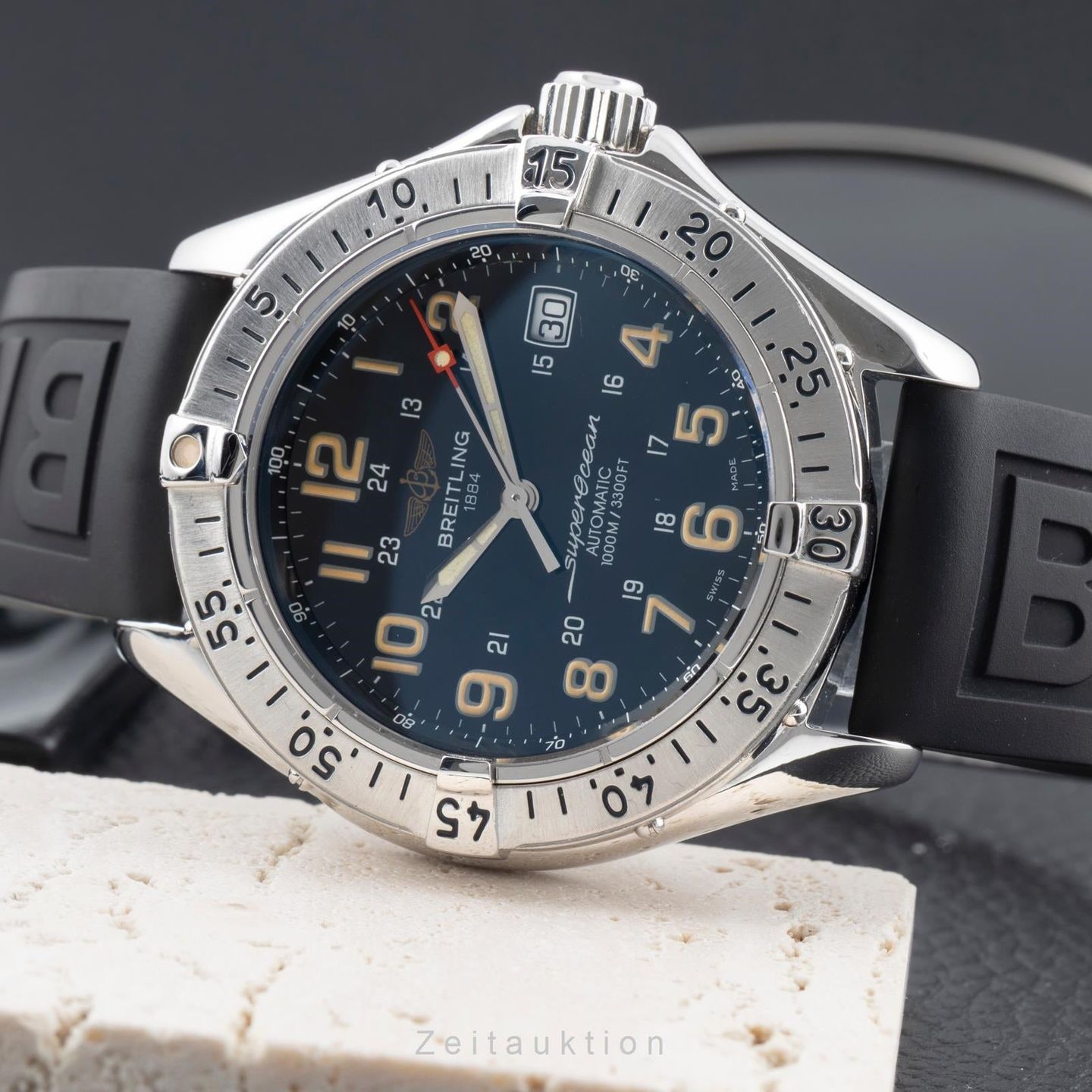 Breitling Superocean A17040 - (2/8)