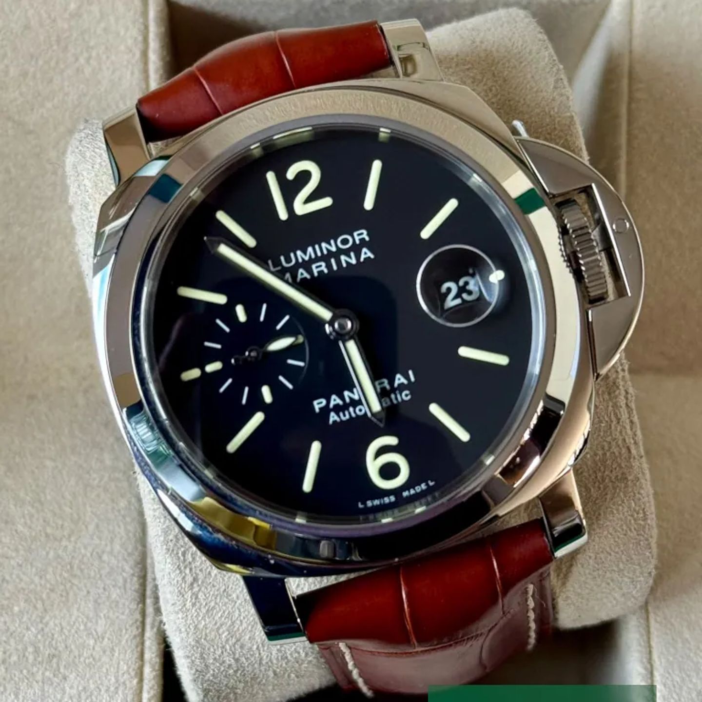 Panerai Luminor Marina Automatic PAM00104 (2014) - Black dial 44 mm Steel case (1/5)