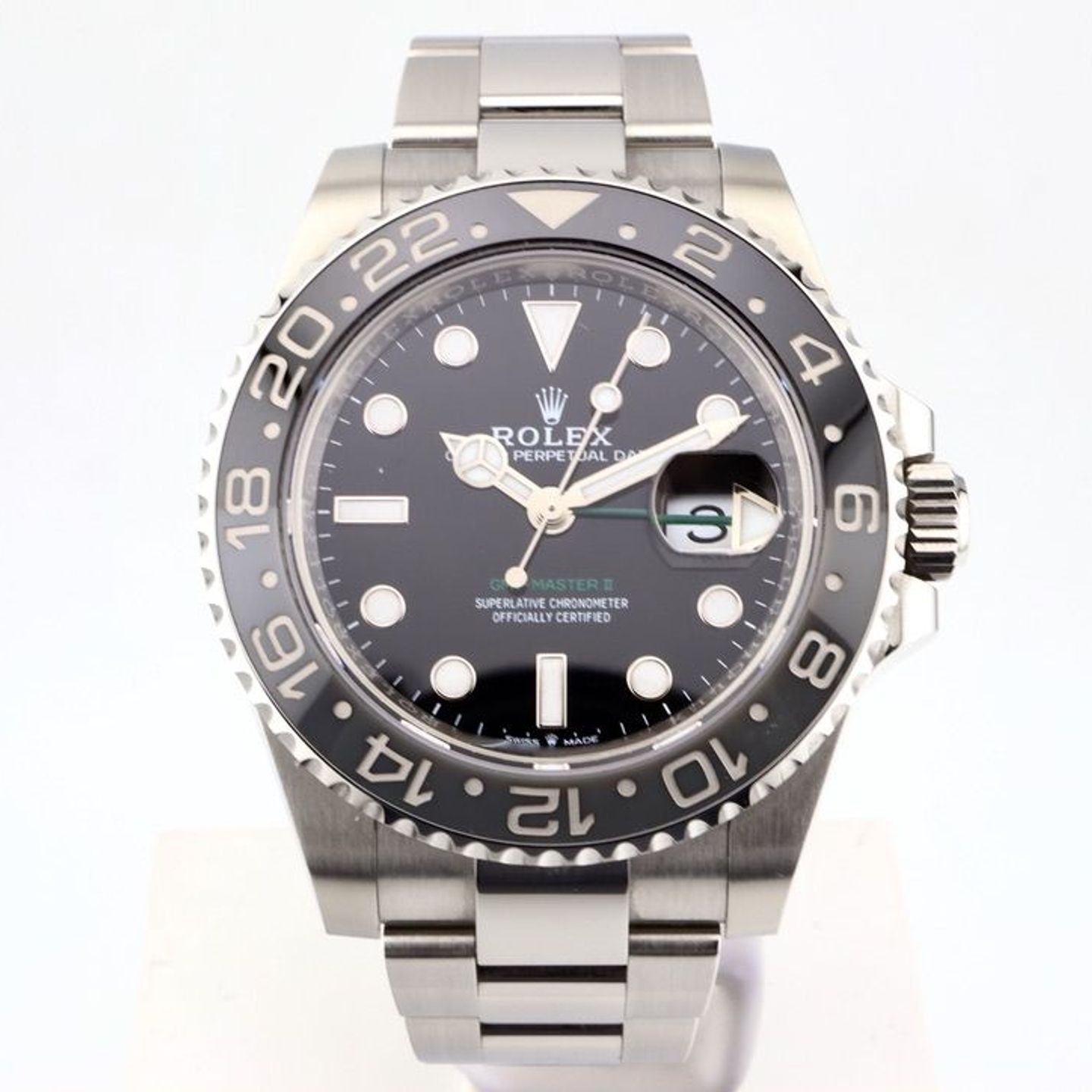 Rolex GMT-Master II 126710GRNR (2024) - Black dial 40 mm Steel case (1/2)