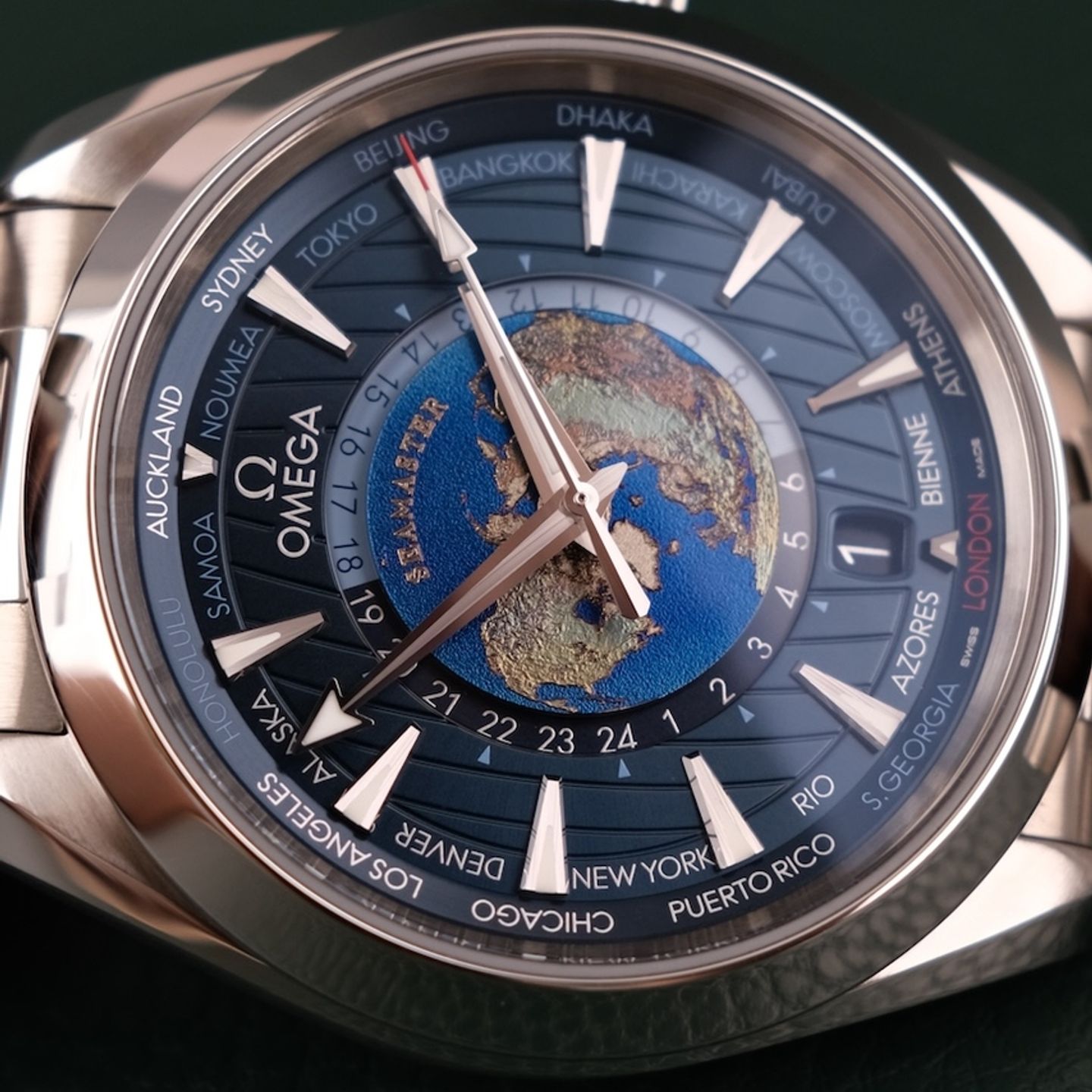Omega Seamaster Aqua Terra 220.10.43.22.03.001 - (2/8)