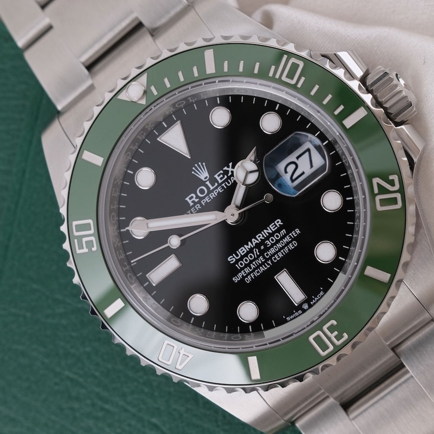 Rolex Submariner Date 126610LV - (6/8)