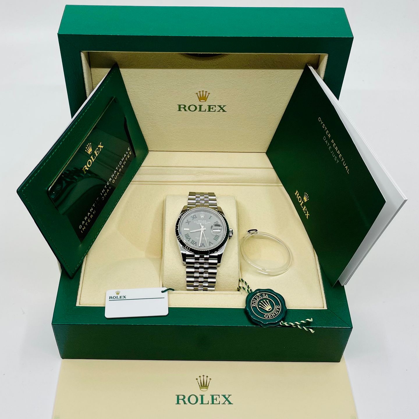 Rolex Datejust 36 126234 (2025) - Grey dial 36 mm Steel case (3/8)