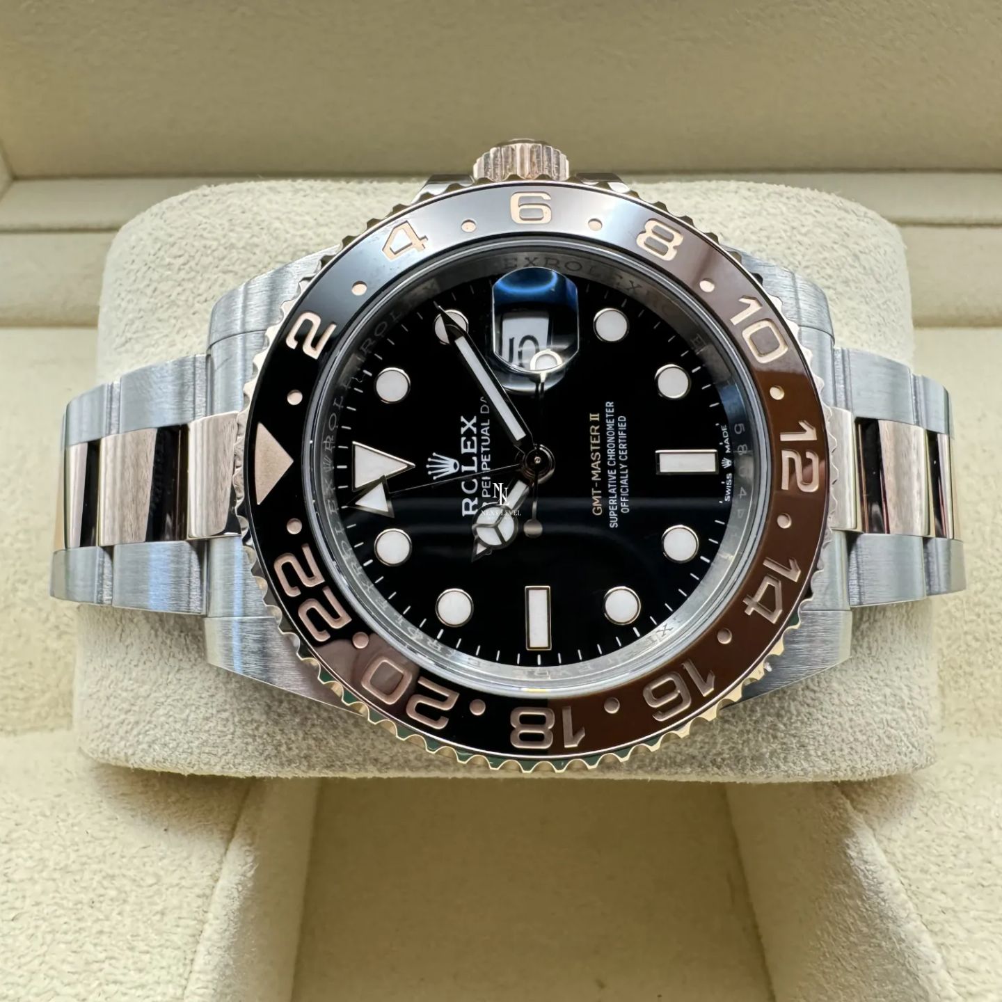 Rolex GMT-Master II 126711CHNR (2026) - Zwart wijzerplaat 40mm Goud/Staal (4/8)