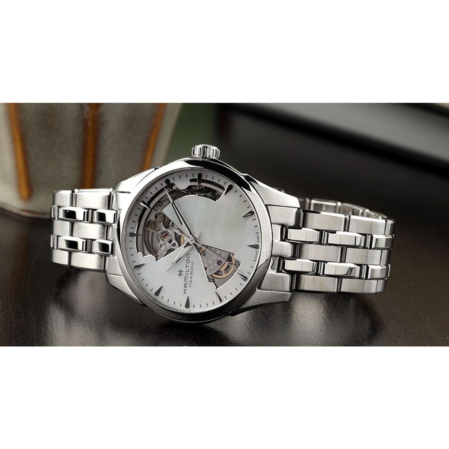 Hamilton Jazzmaster H32215190 (2026) - Wit wijzerplaat 36mm Staal (2/2)