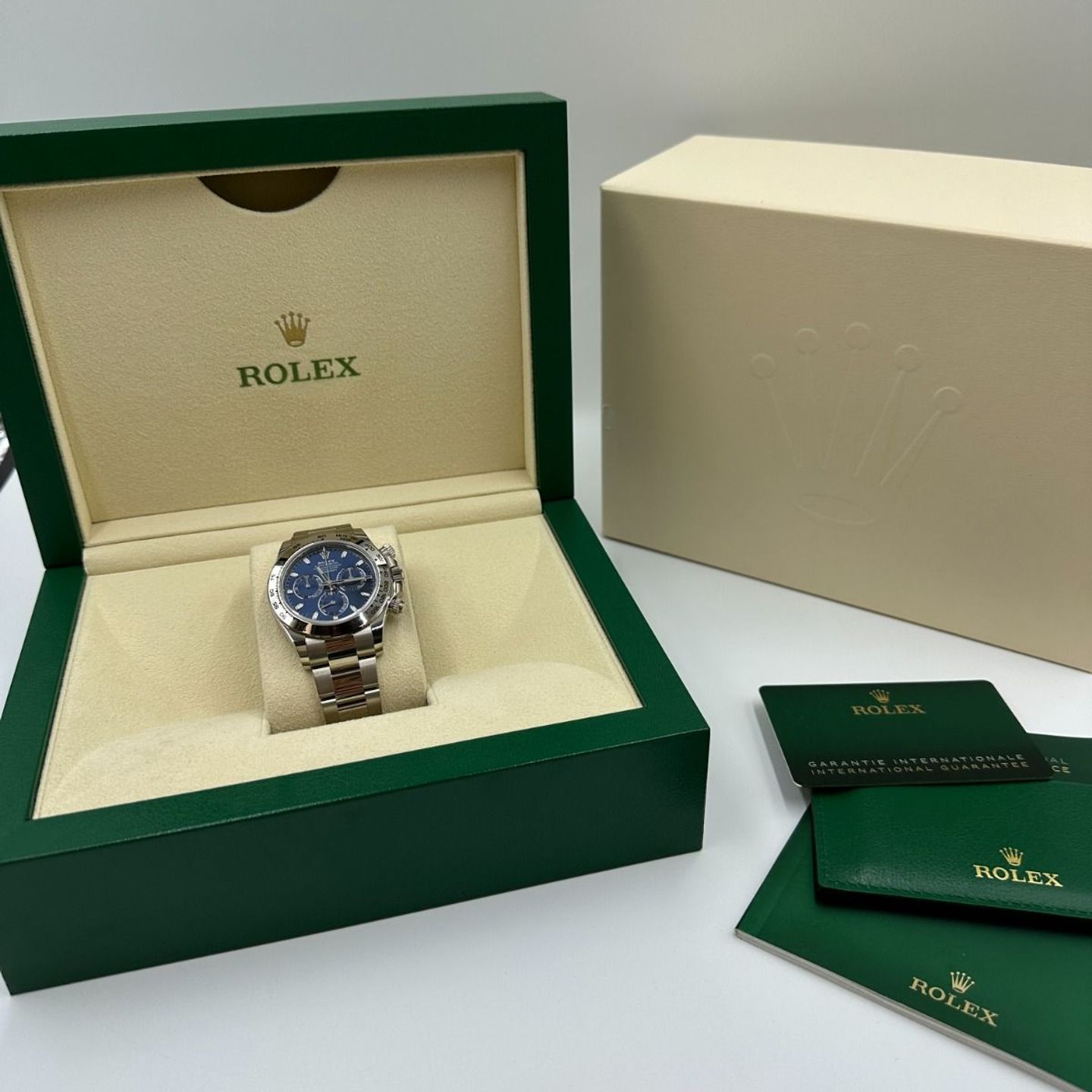 Rolex Daytona 116509 (Unknown (random serial)) - Blue dial 40 mm White Gold case (2/8)